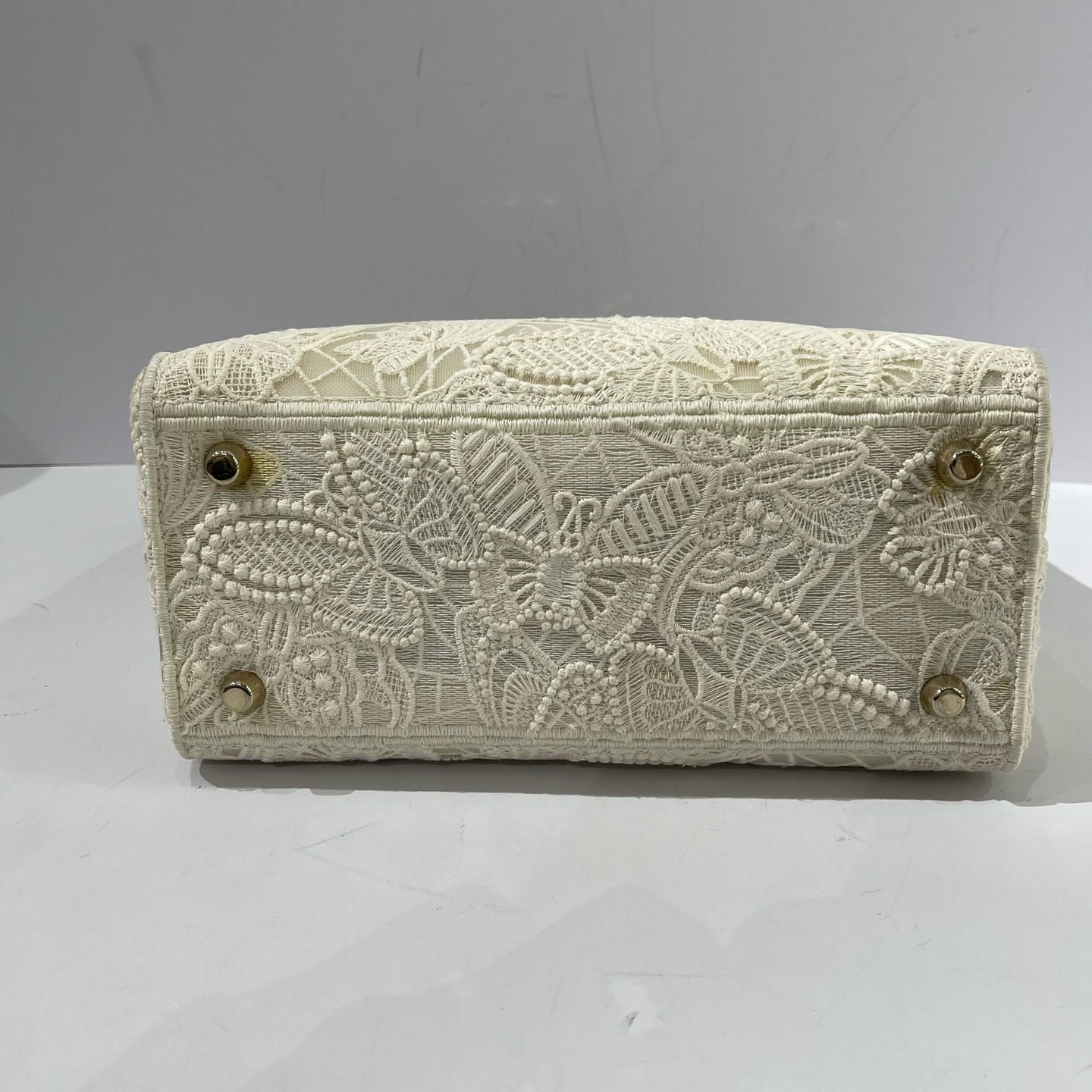 Dior - Lady Dior Bag - Embroidered fabric - White - (Medium)
