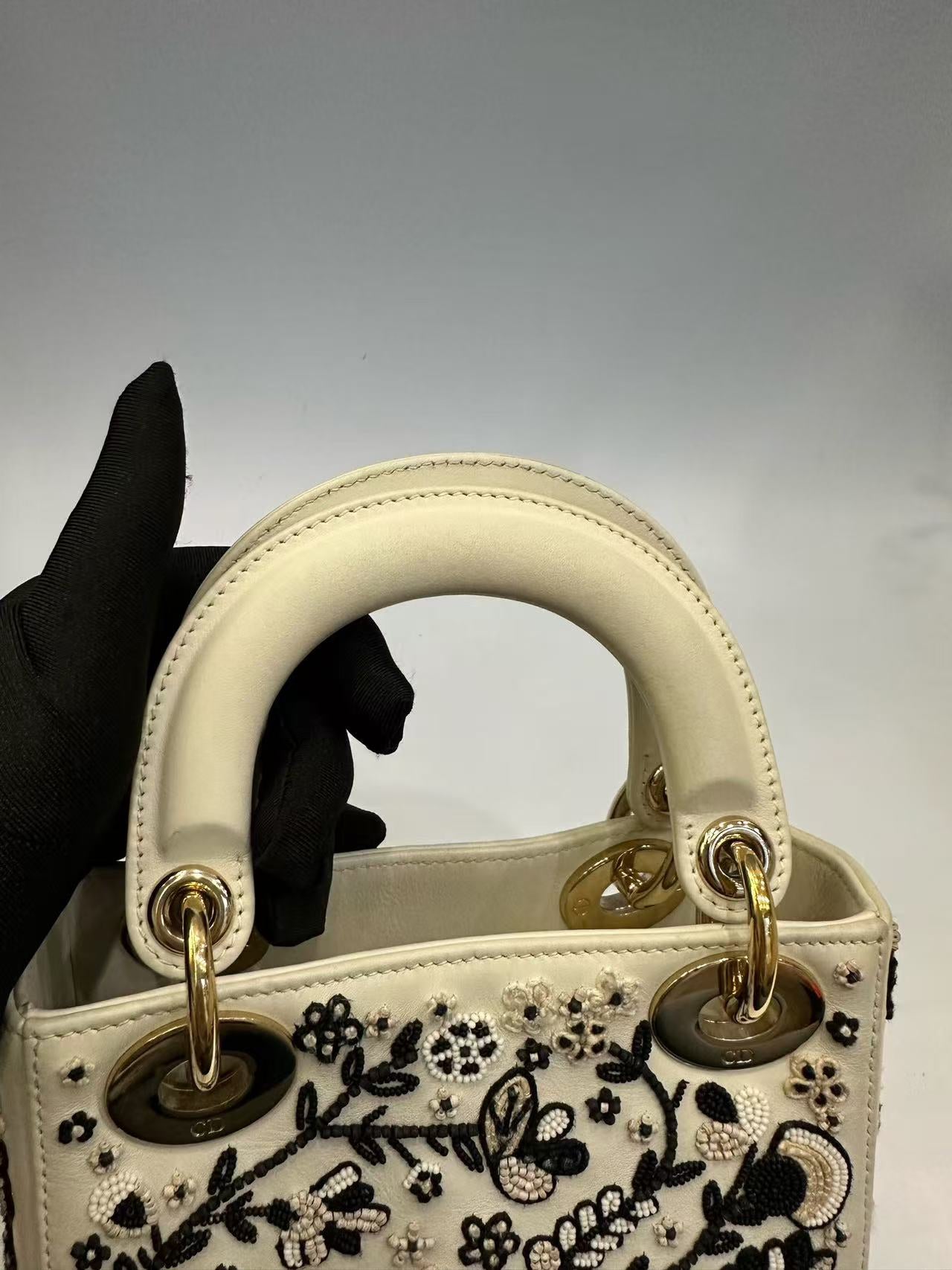 Dior - Lady Dior - Calfskin leather - White - (mini)