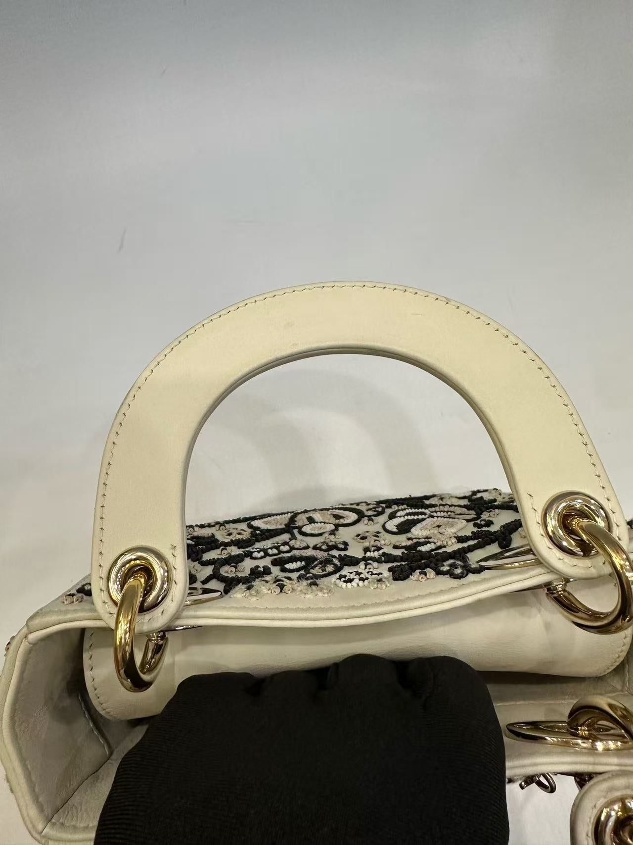 Dior - Lady Dior - Calfskin leather - White - (mini)