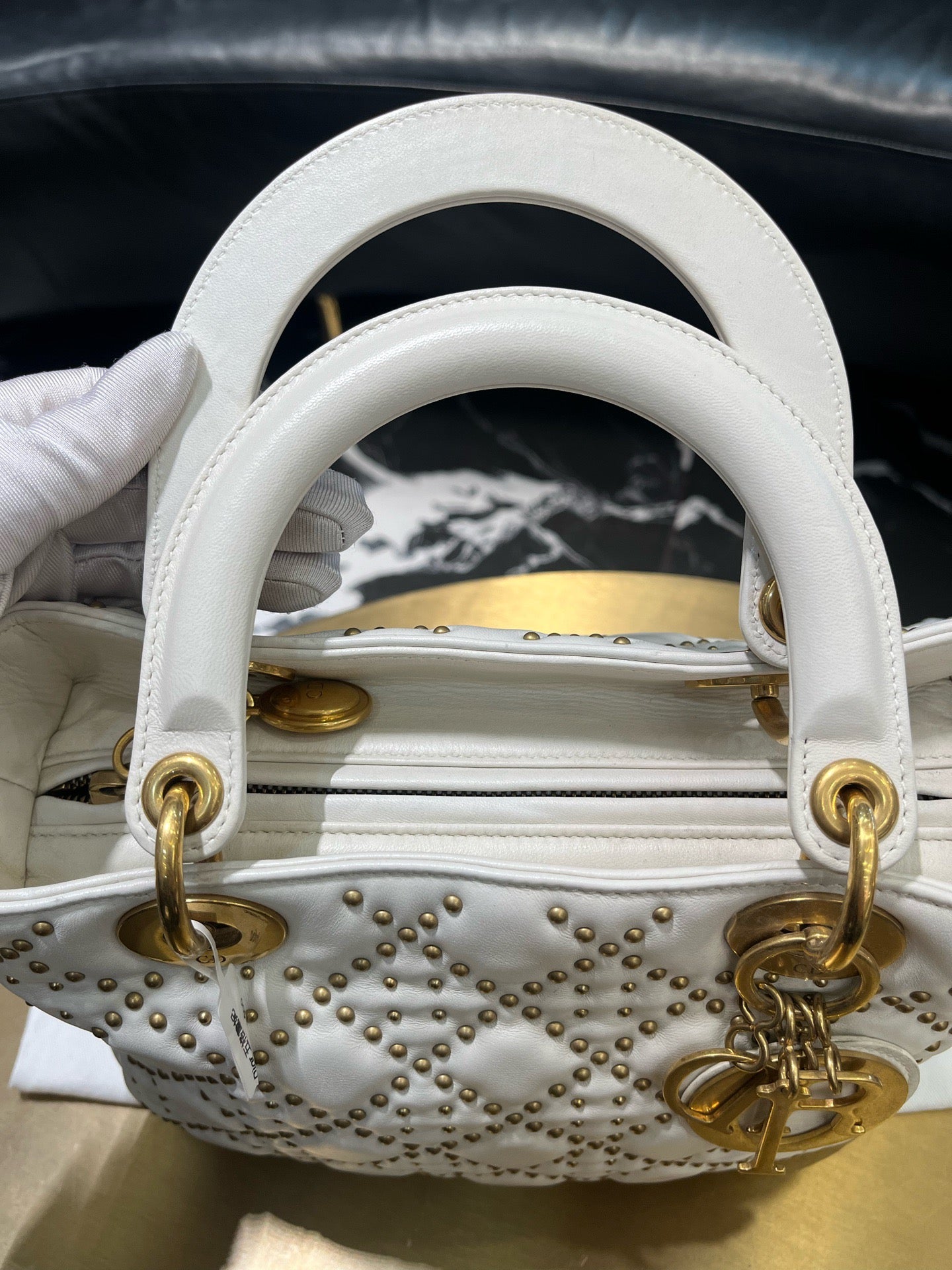 Dior - Lady Dior - Calfskin - White - (medium)