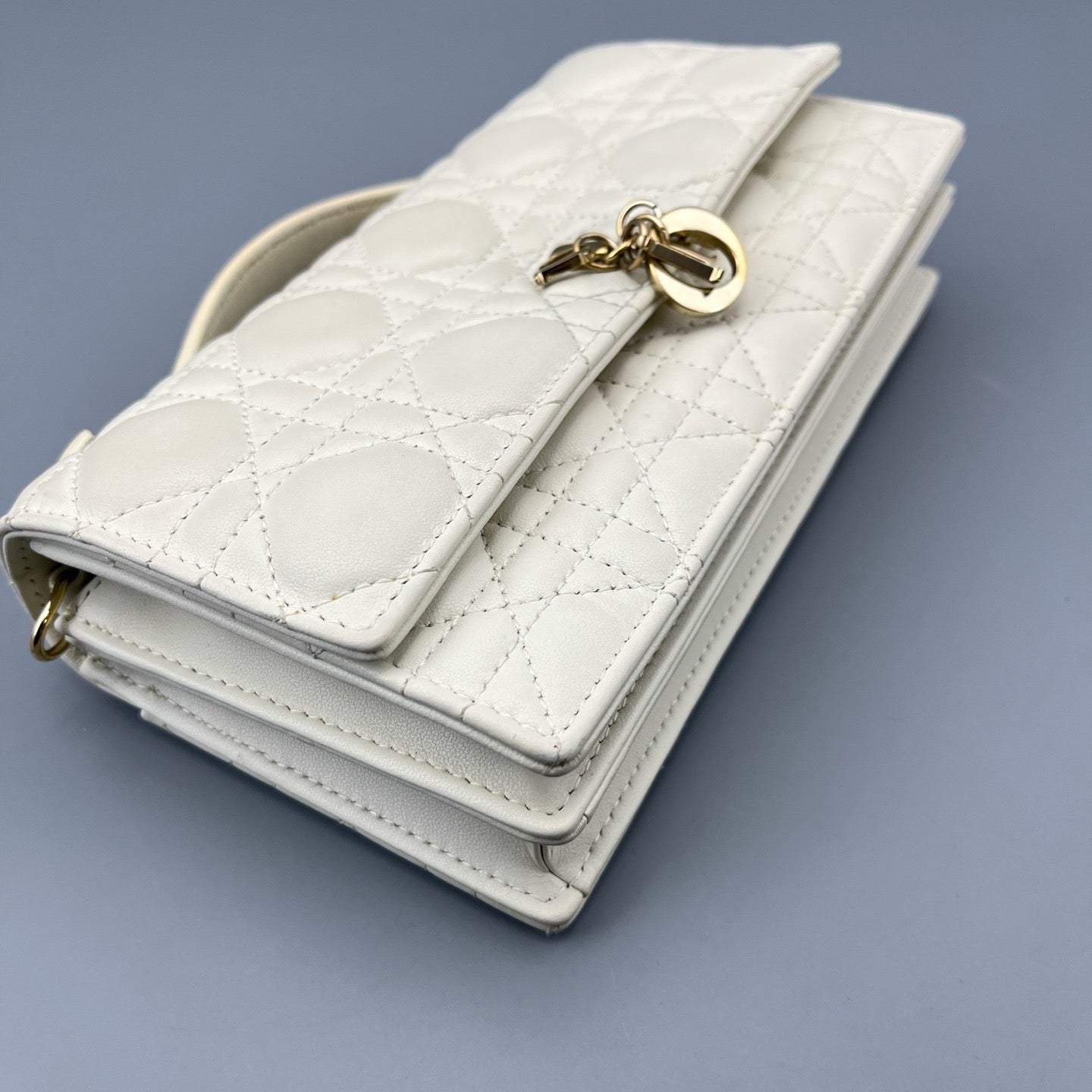 Dior - Lady Dior Chain Pouch - Leather - White - (mini)