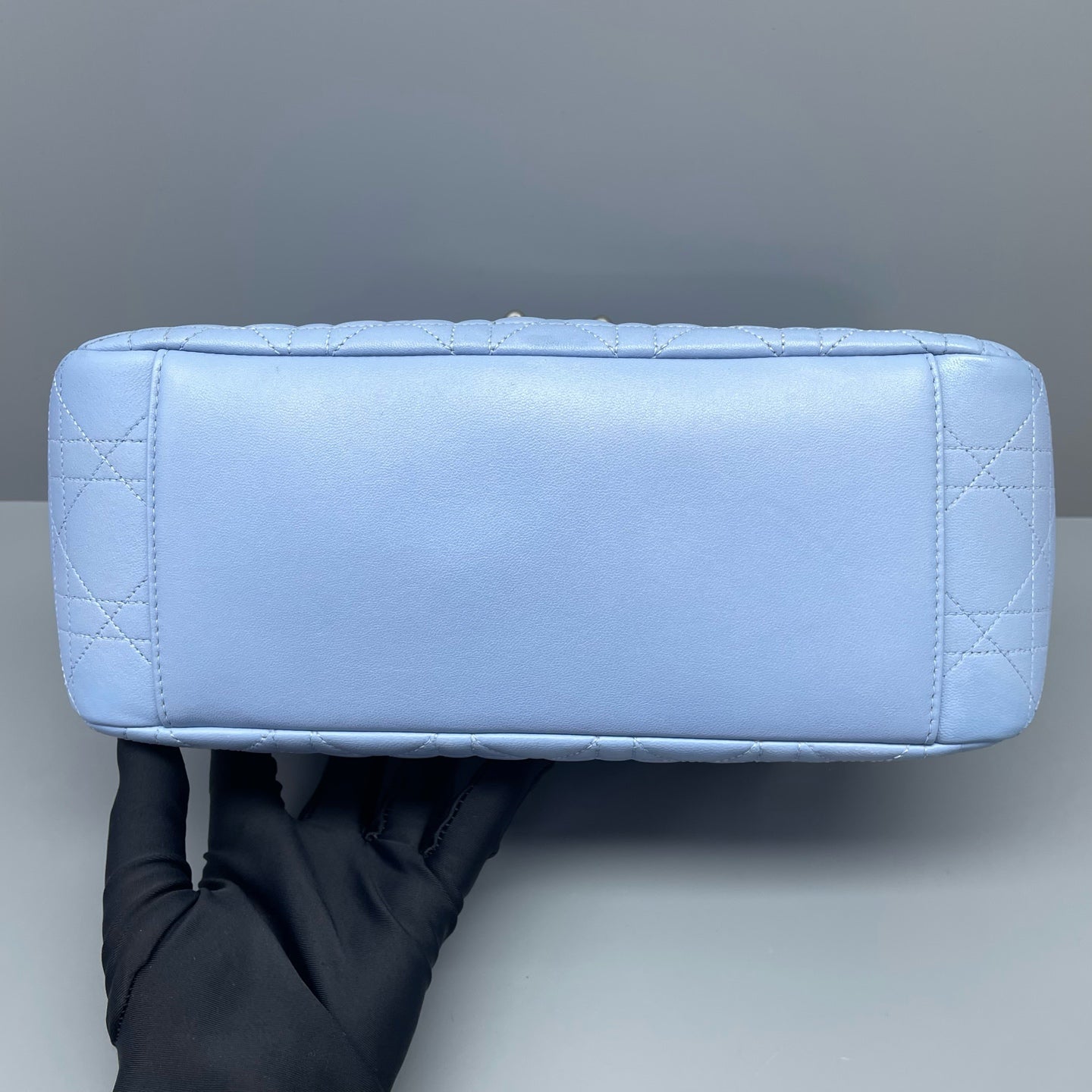 Dior - Lady Dior Chain Shoulder Bag - Lambskin leather - Blue - (Medium)