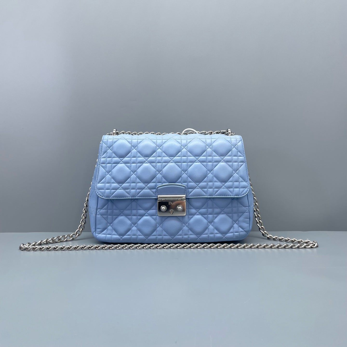 Dior - Lady Dior Chain Shoulder Bag - Lambskin leather - Blue - (Medium)