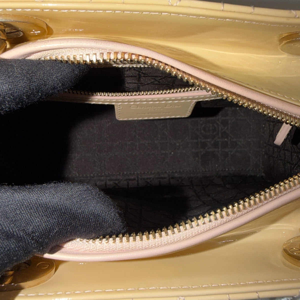 Dior - Lady Dior Classic 5-Compartment - Patent leather - Beige - (medium)