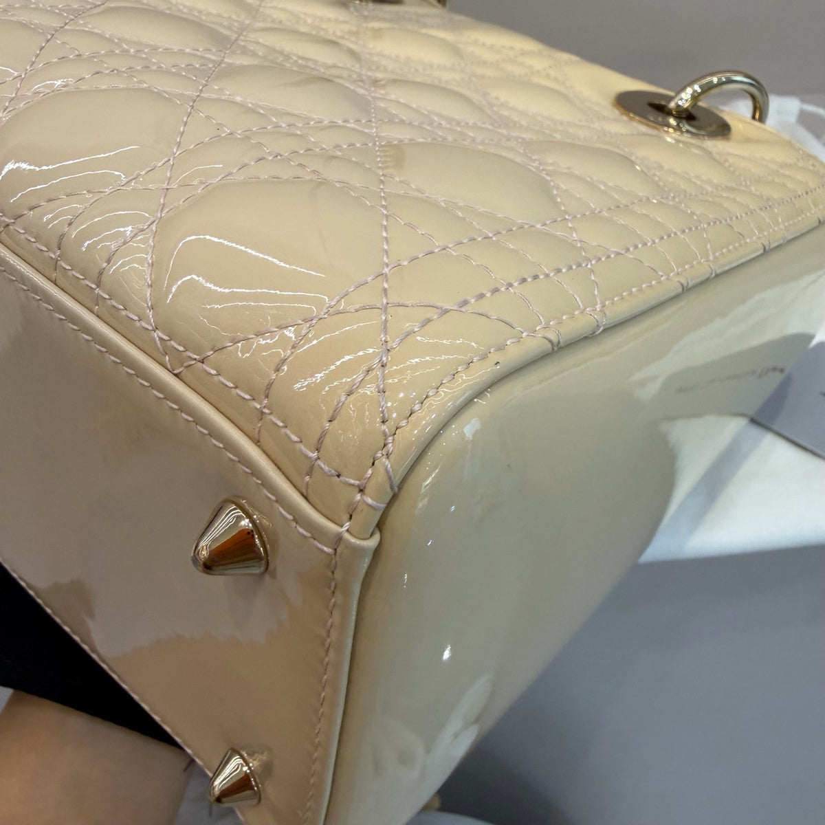 Dior - Lady Dior Classic 5-Compartment - Patent leather - Beige - (medium)