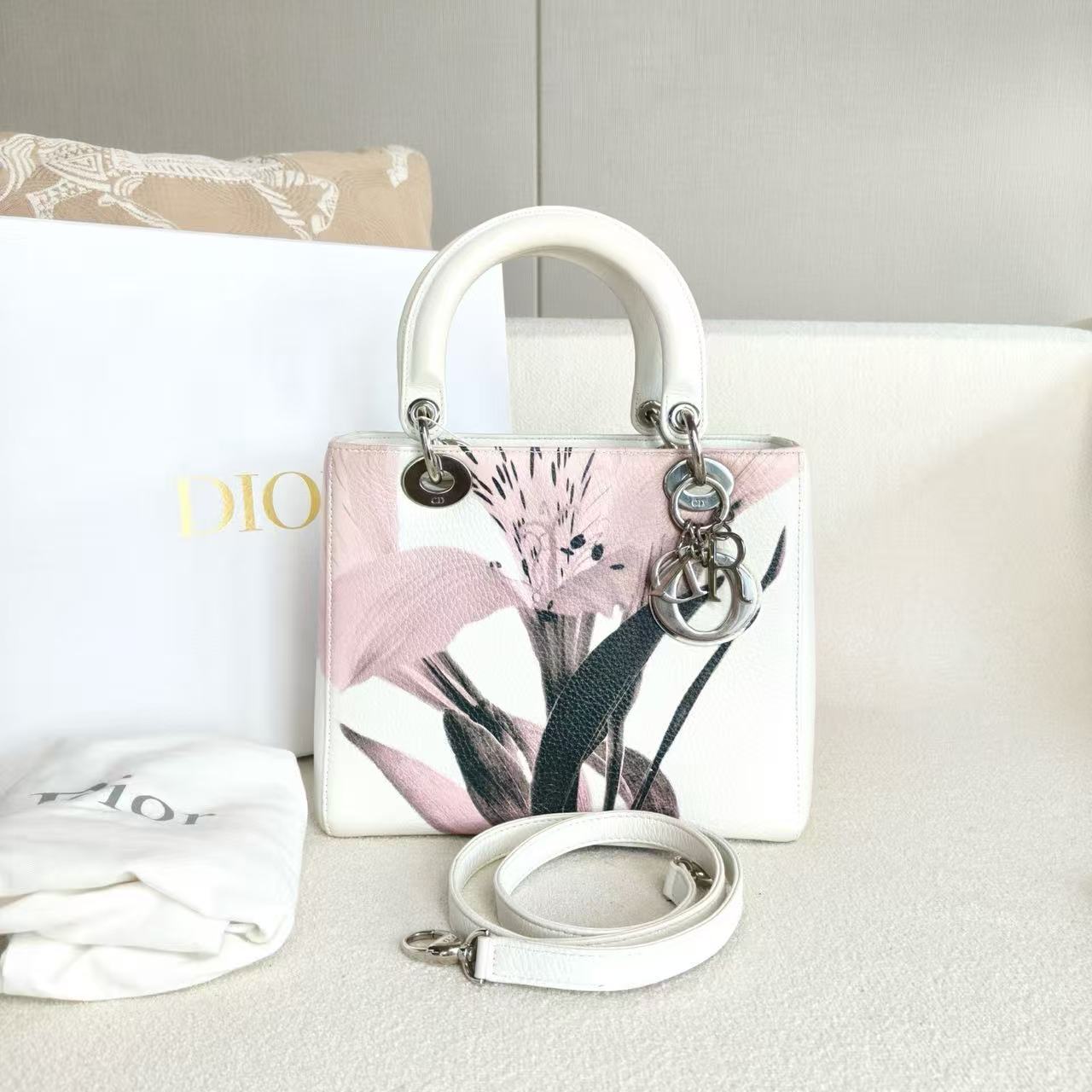 Dior - Lady Dior Floral (Medium) - Cowhide leather - White with Pink Floral Print - (Medium)