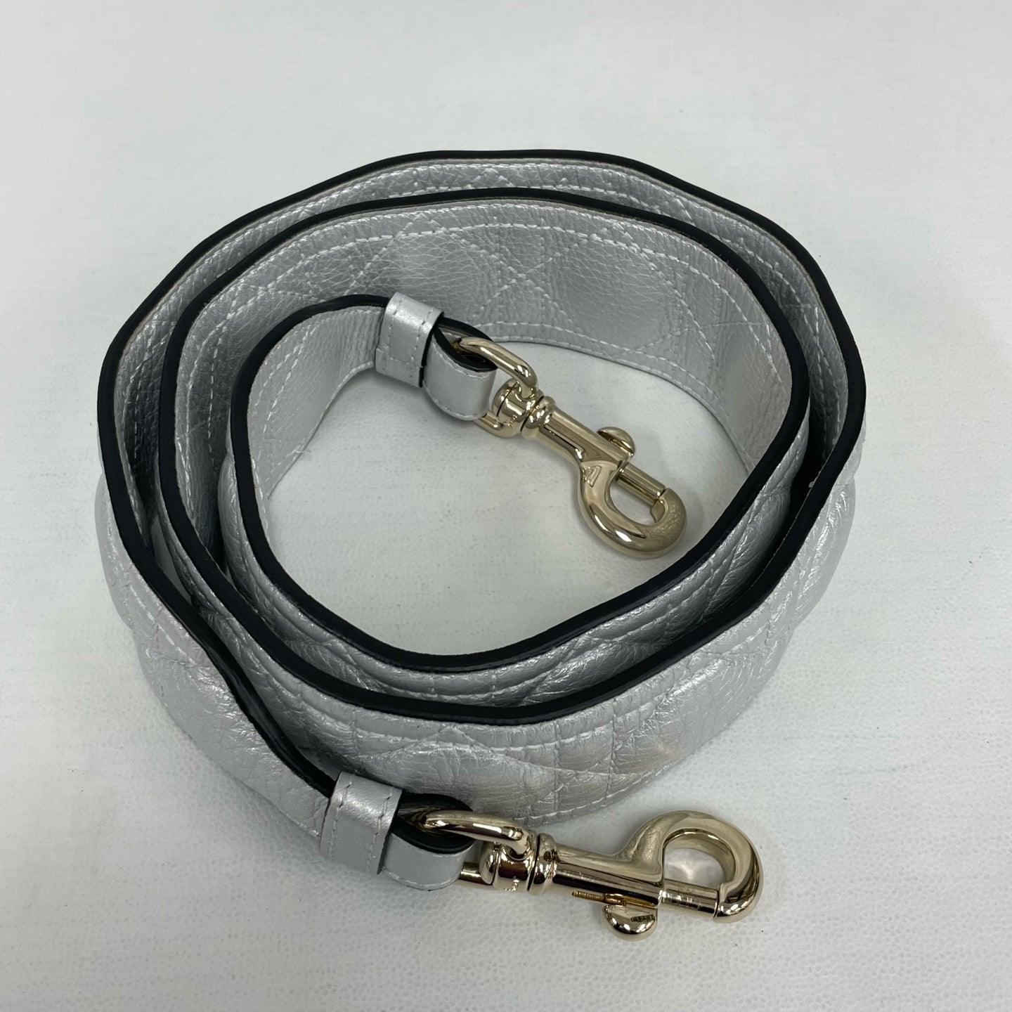Dior - Lady Dior - Grained leather - Silver with Gold-Tone Hardware - (Medium)