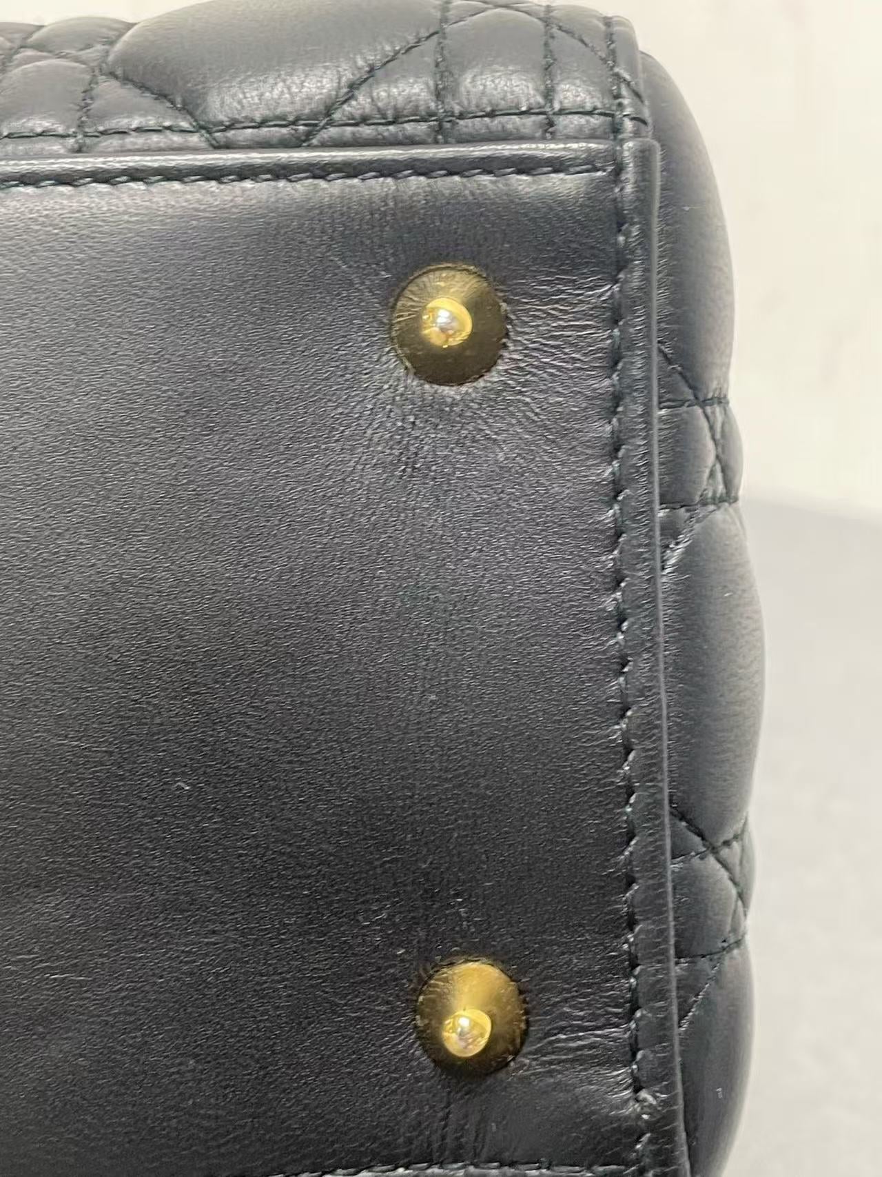 Dior - Lady Dior - Lambskin leather - Black with Gold-Tone Hardware - (medium)