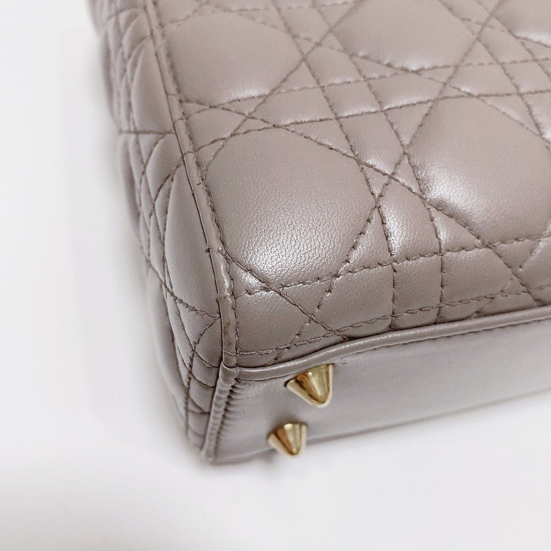 Dior - Lady Dior - Lambskin leather - Grey with Gold-Tone Hardware - (mini)