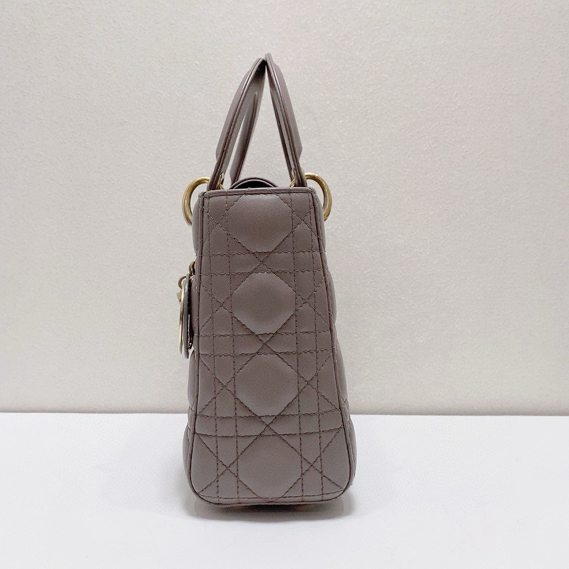 Dior - Lady Dior - Lambskin leather - Grey with Gold-Tone Hardware - (mini)