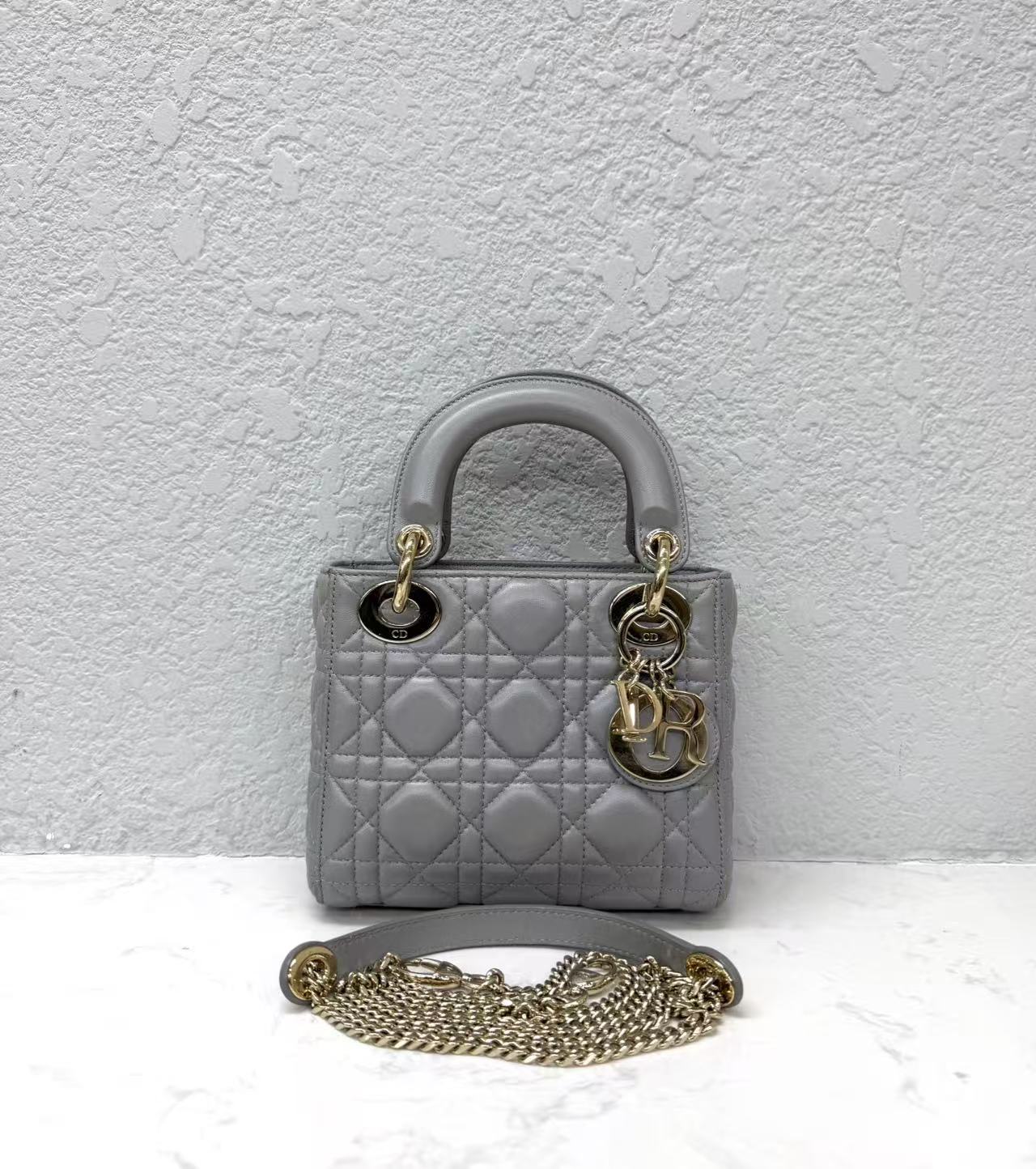 Dior - Lady Dior - Lambskin leather - Pearlescent Grey - (mini)