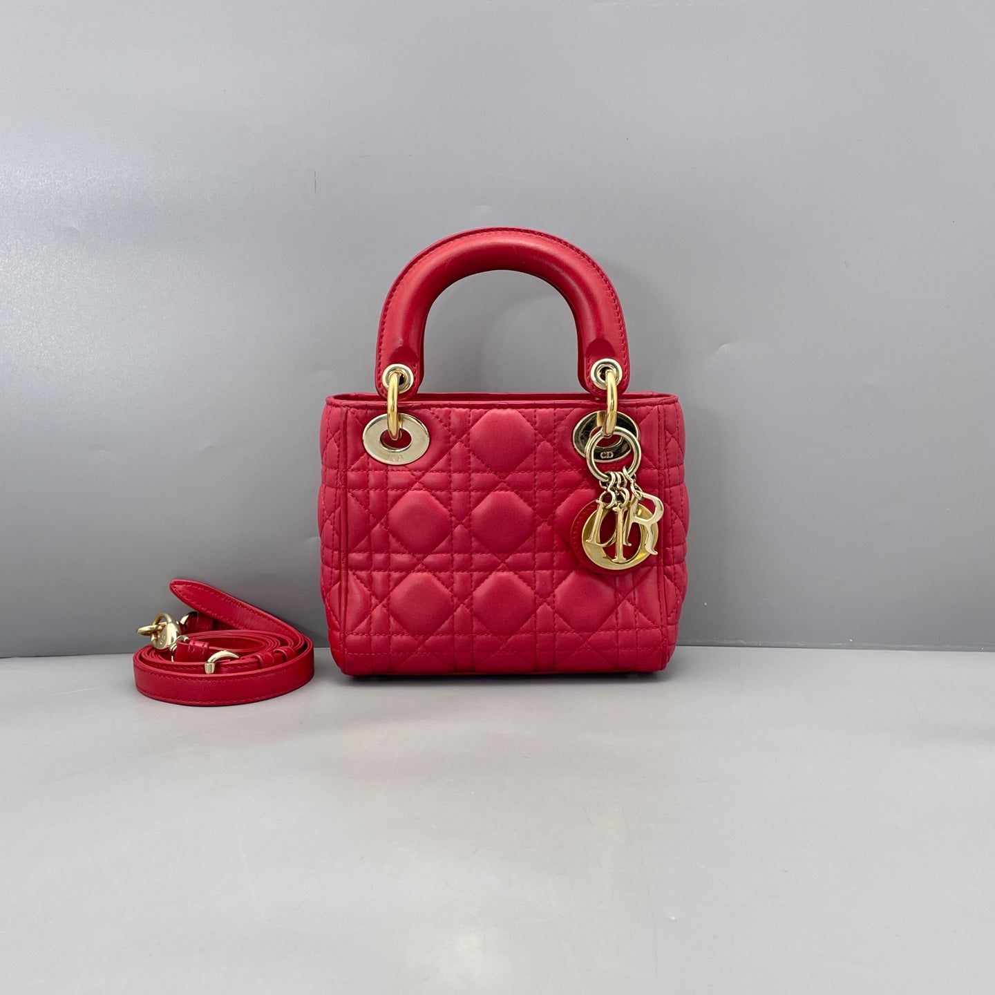 Dior - Lady Dior - Lambskin leather - Red - (mini)