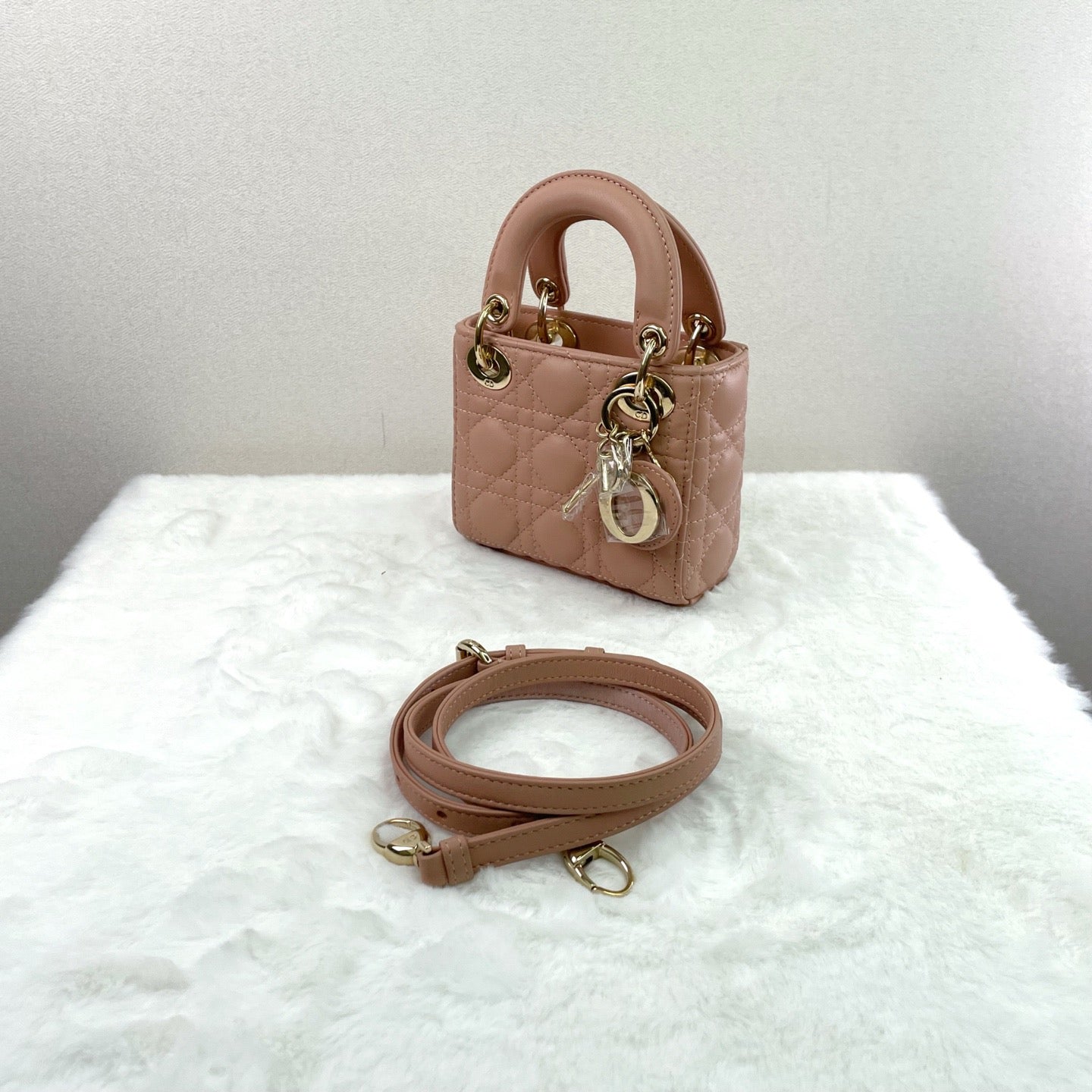 Dior - Lady Dior - Leather - Beige - (mini)