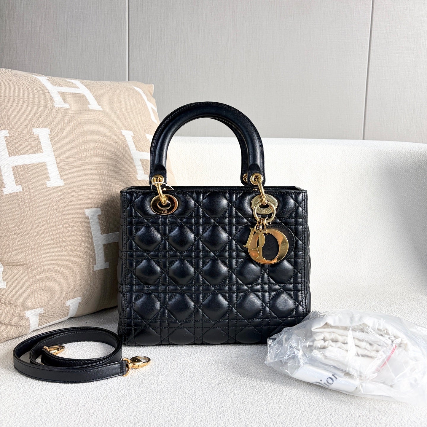 Dior - Lady Dior - Leather - Black - (Medium)