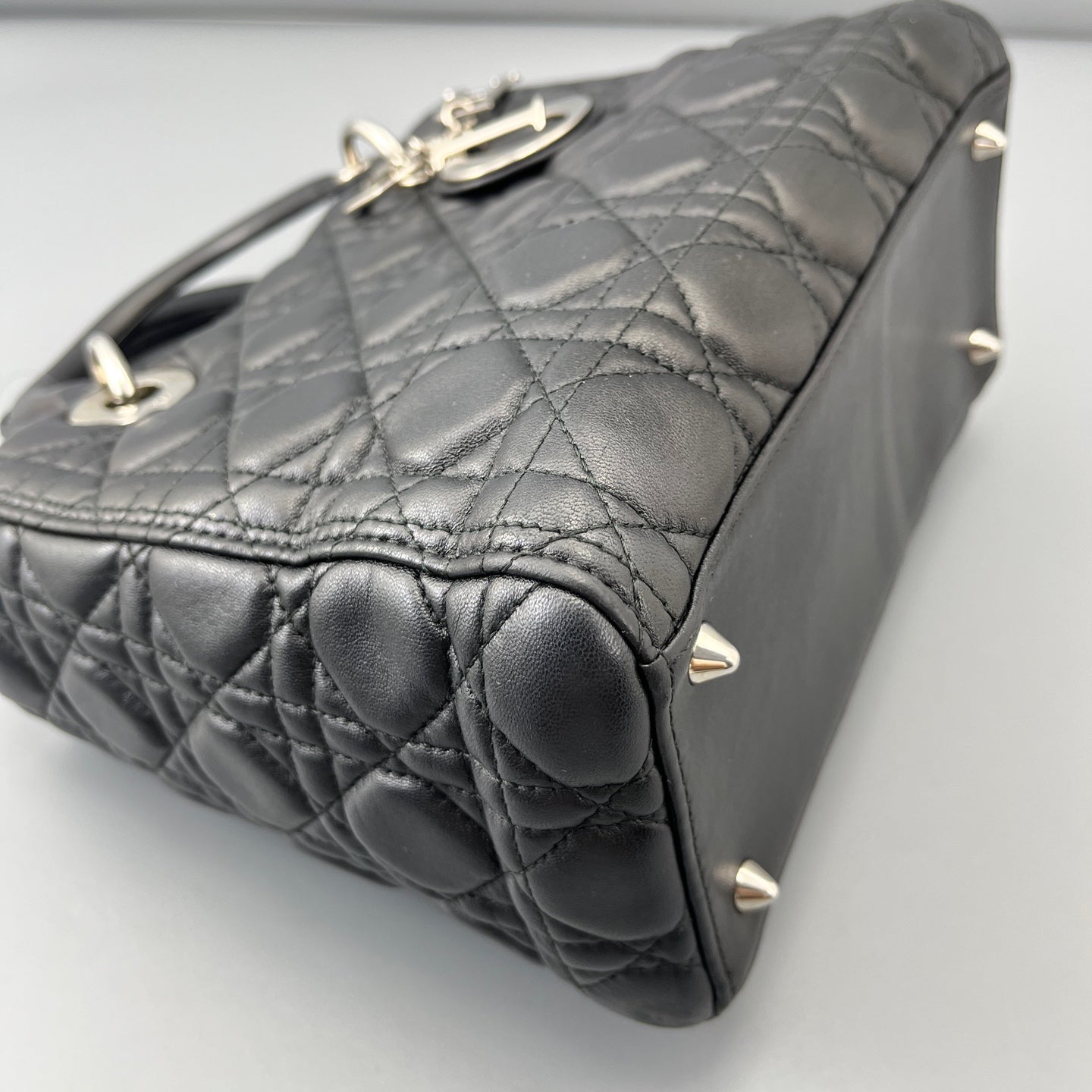 Dior - Lady Dior - Leather - Black - (Medium)