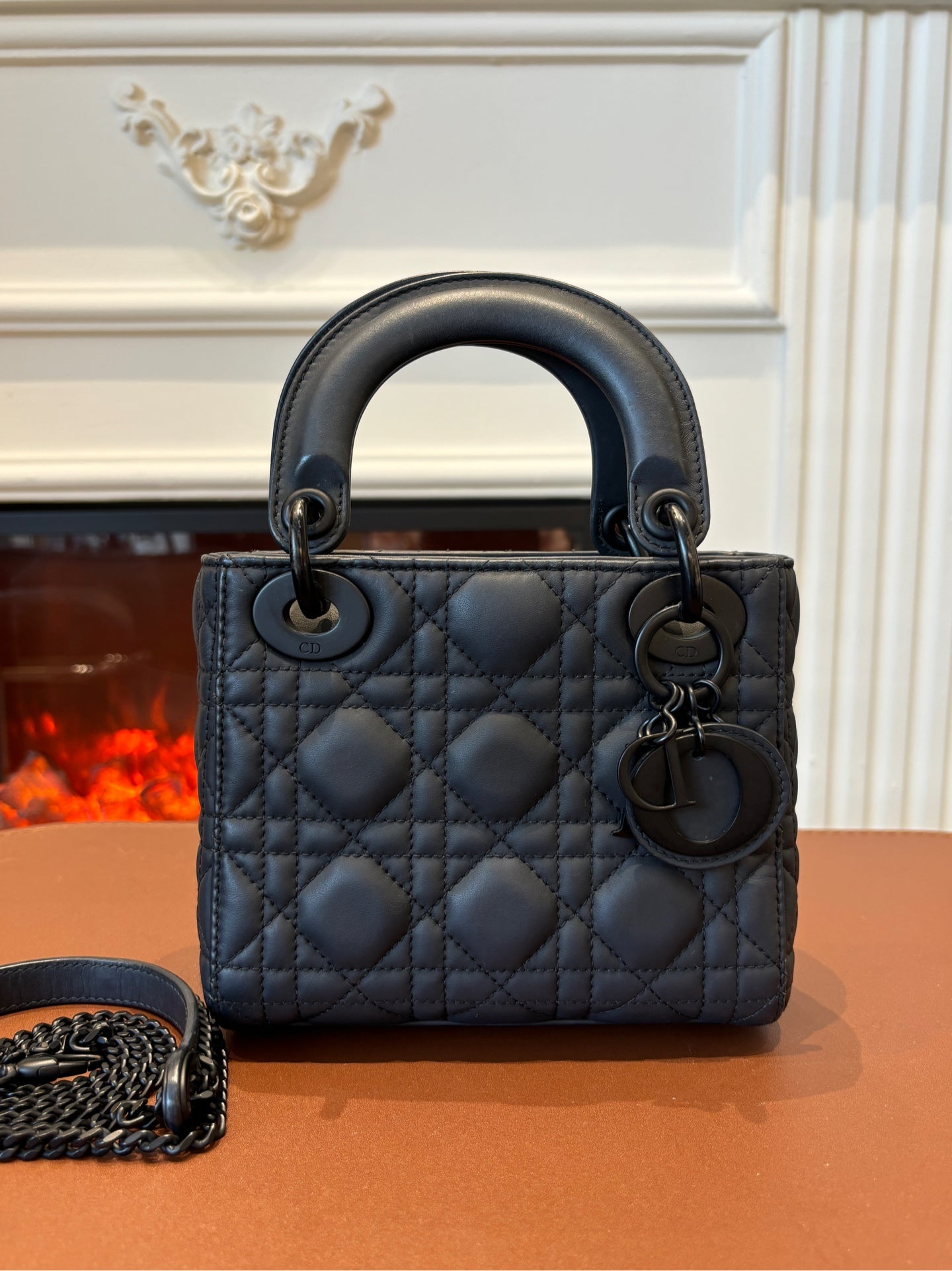 Dior - Lady Dior - Leather - Black - (mini)