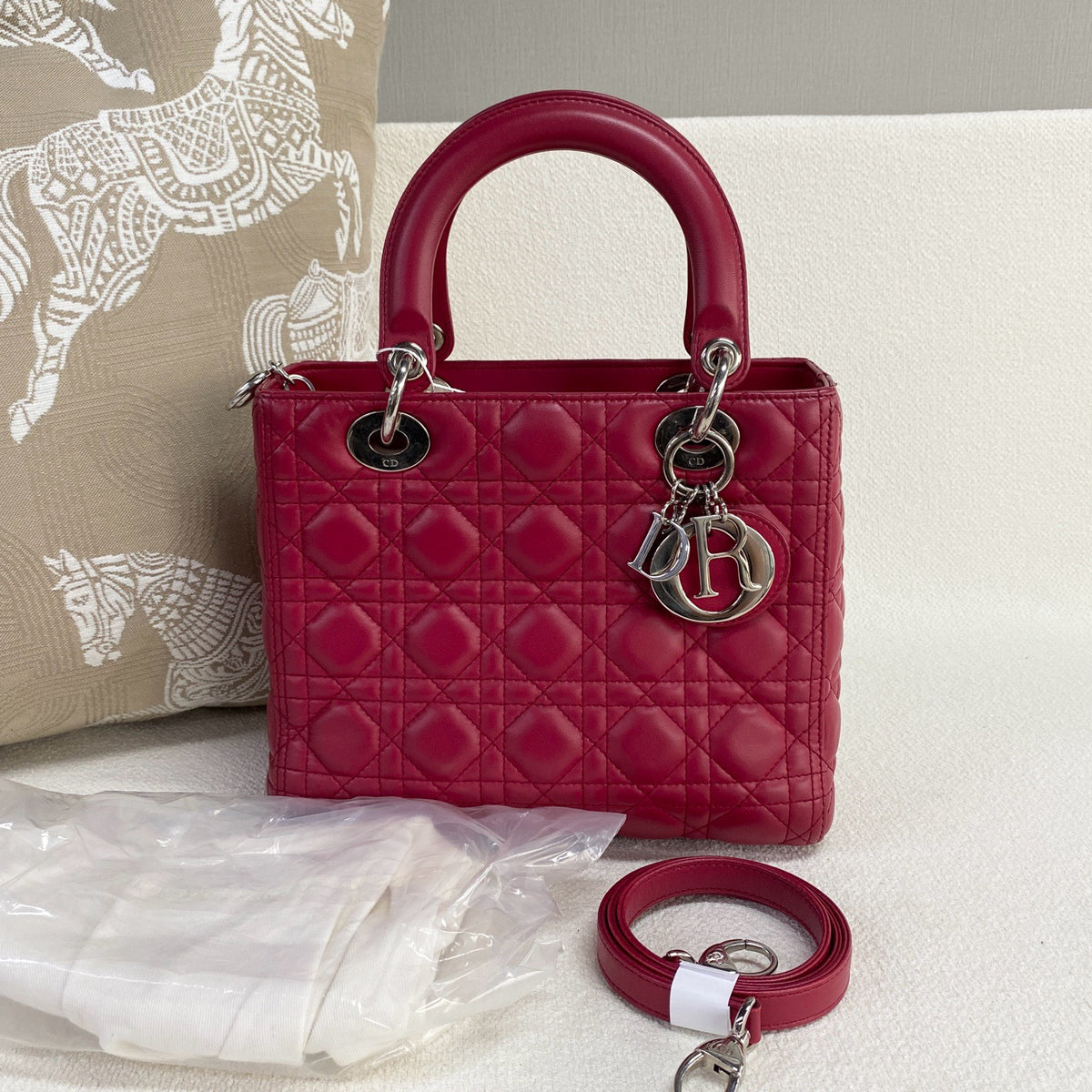 Dior - Lady Dior - Leather - Burgundy - (medium)