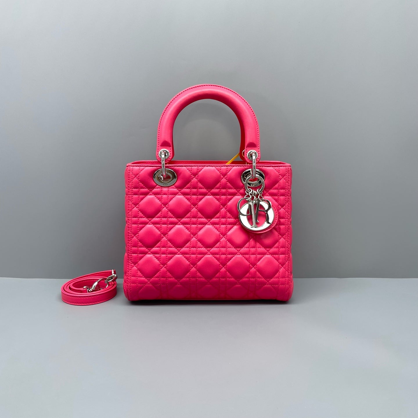 Dior - Lady Dior - Leather - Pink - (medium)