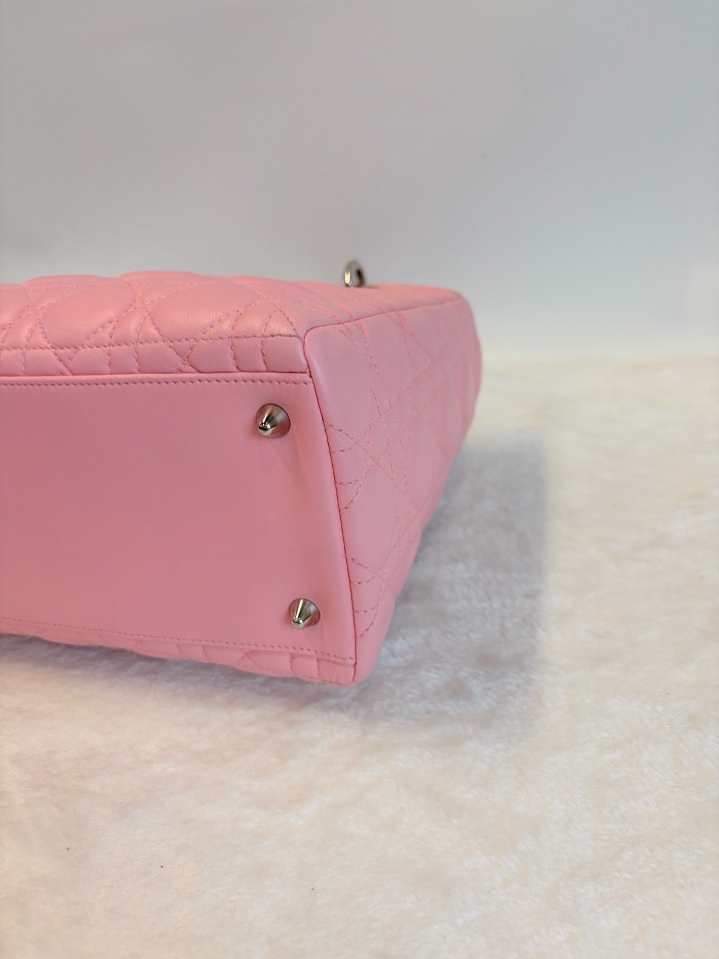 Dior - Lady Dior - Leather - Pink - (Medium)