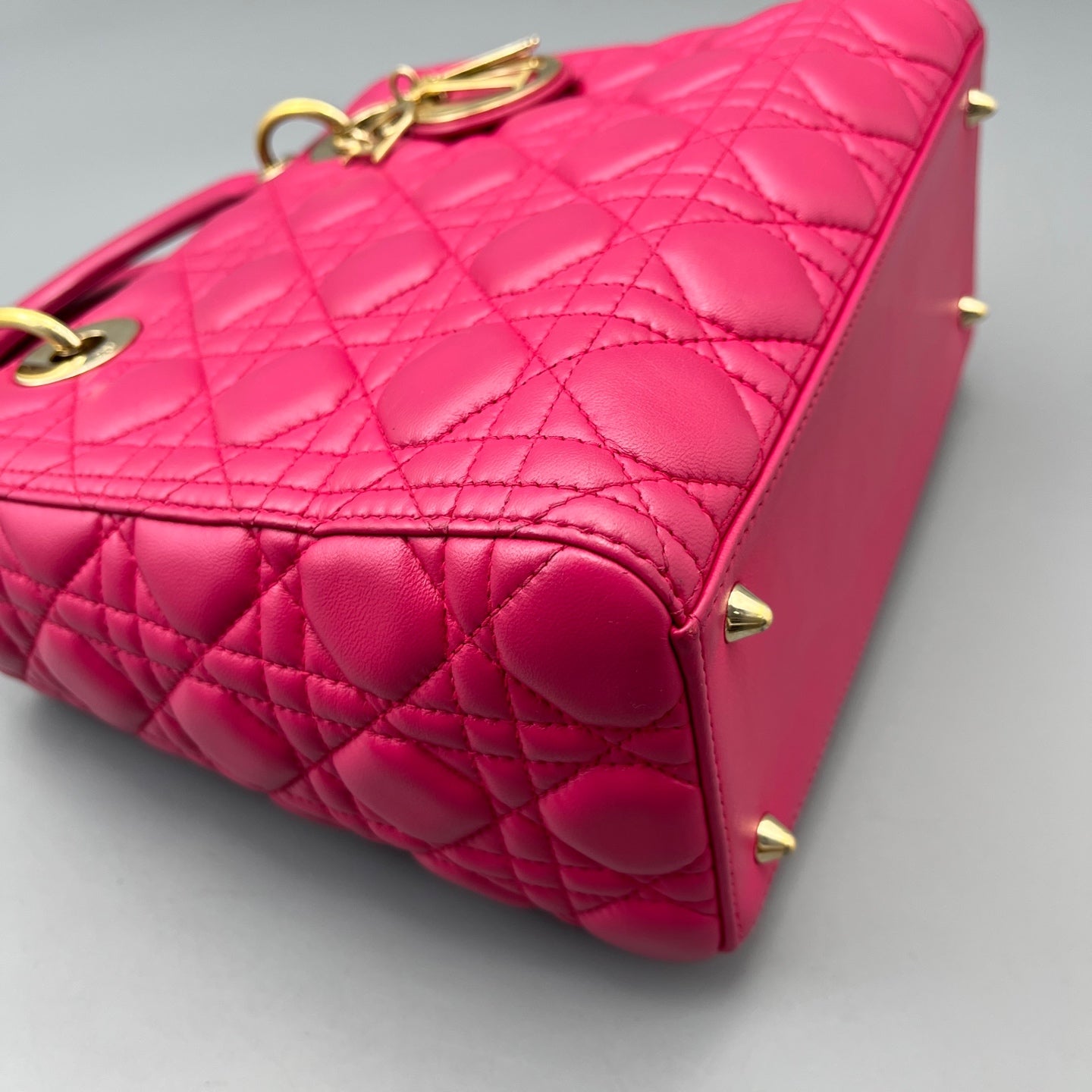 Dior - Lady Dior - Leather - Pink - (Medium)