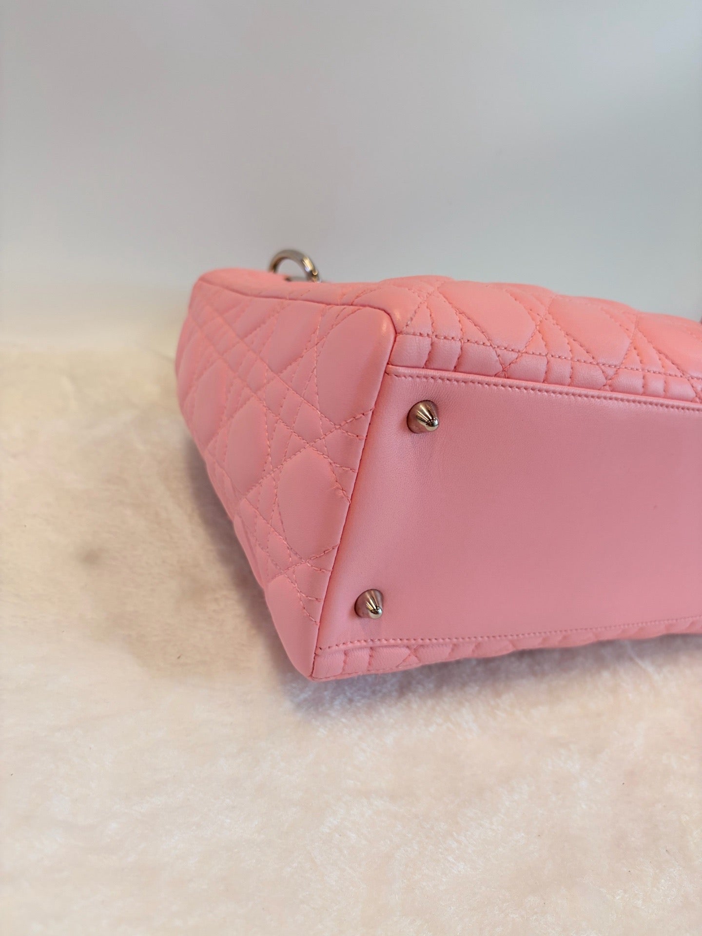 Dior - Lady Dior - Leather - Pink - (Medium)