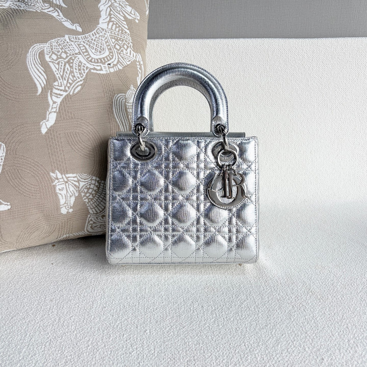 Dior - Lady Dior - Leather - Silver - (mini)