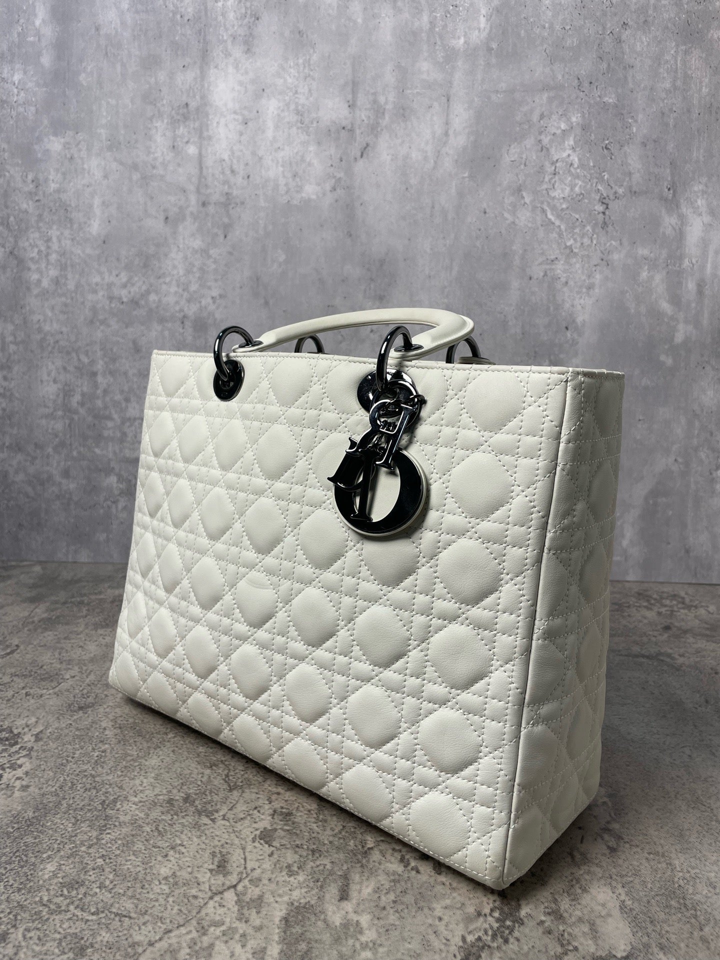 Dior - Lady Dior - Leather - White - (large)