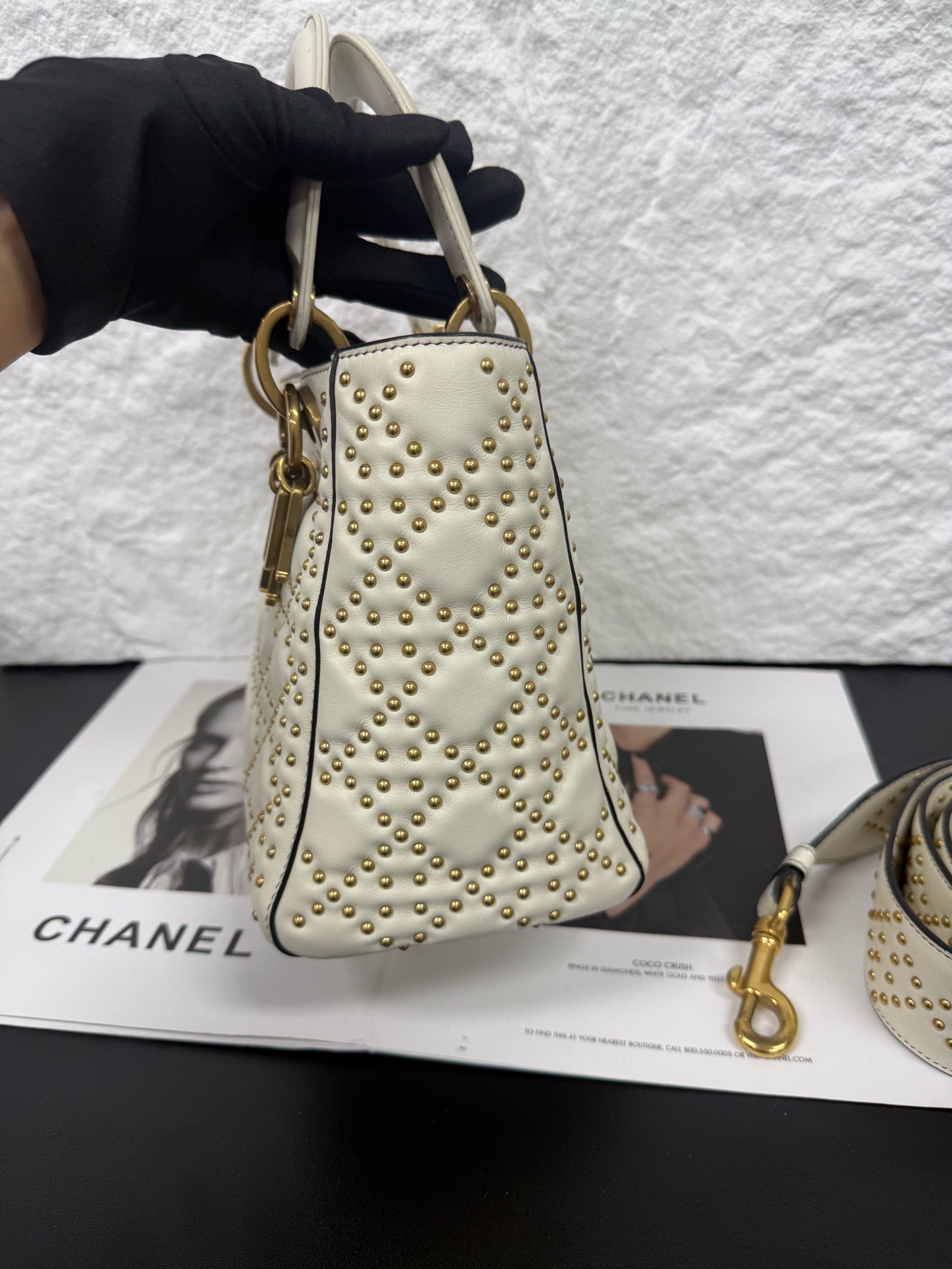 Dior - Lady Dior - Leather - White - (Medium)