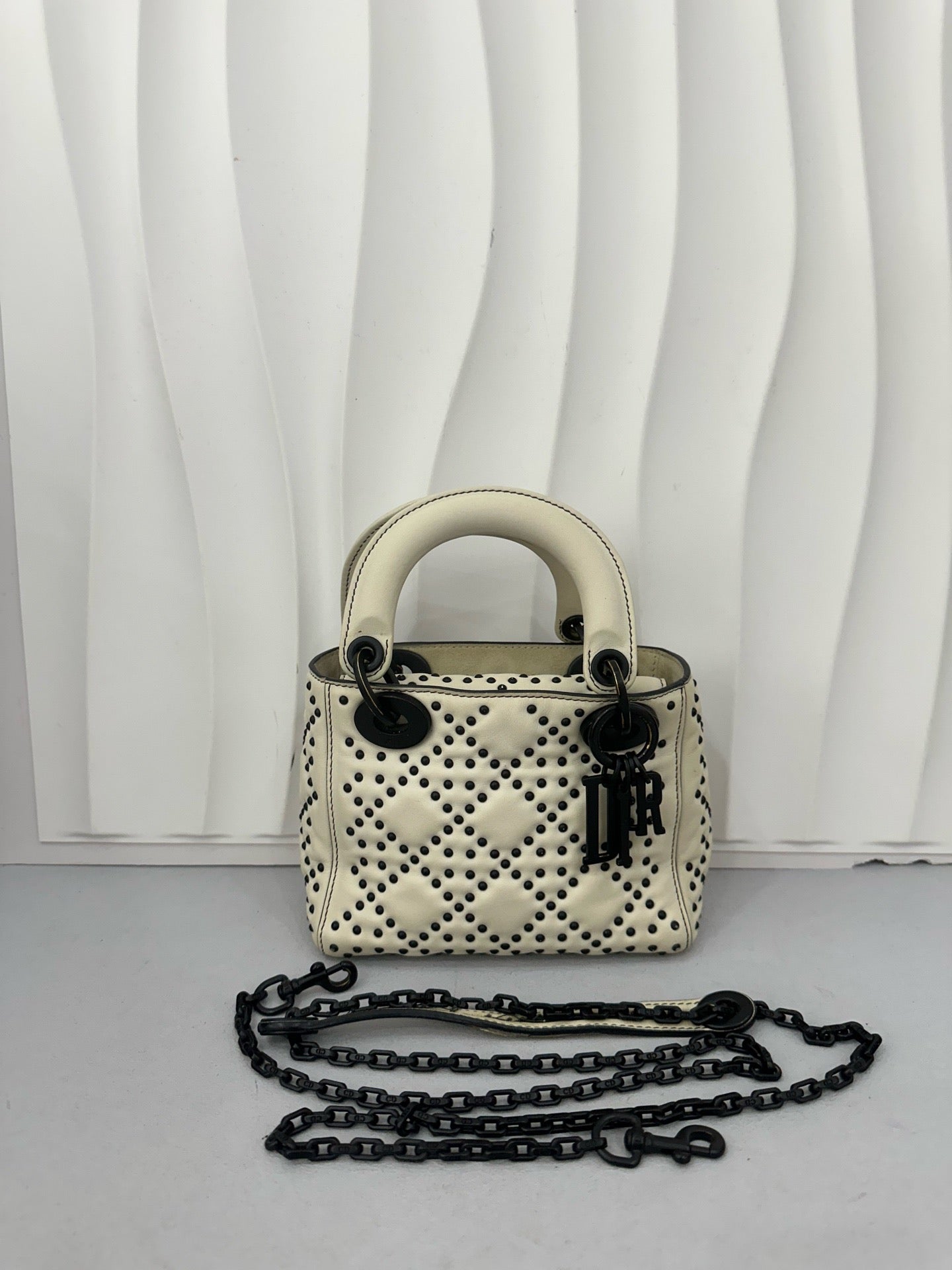 Dior - Lady Dior - Leather - White - (mini)