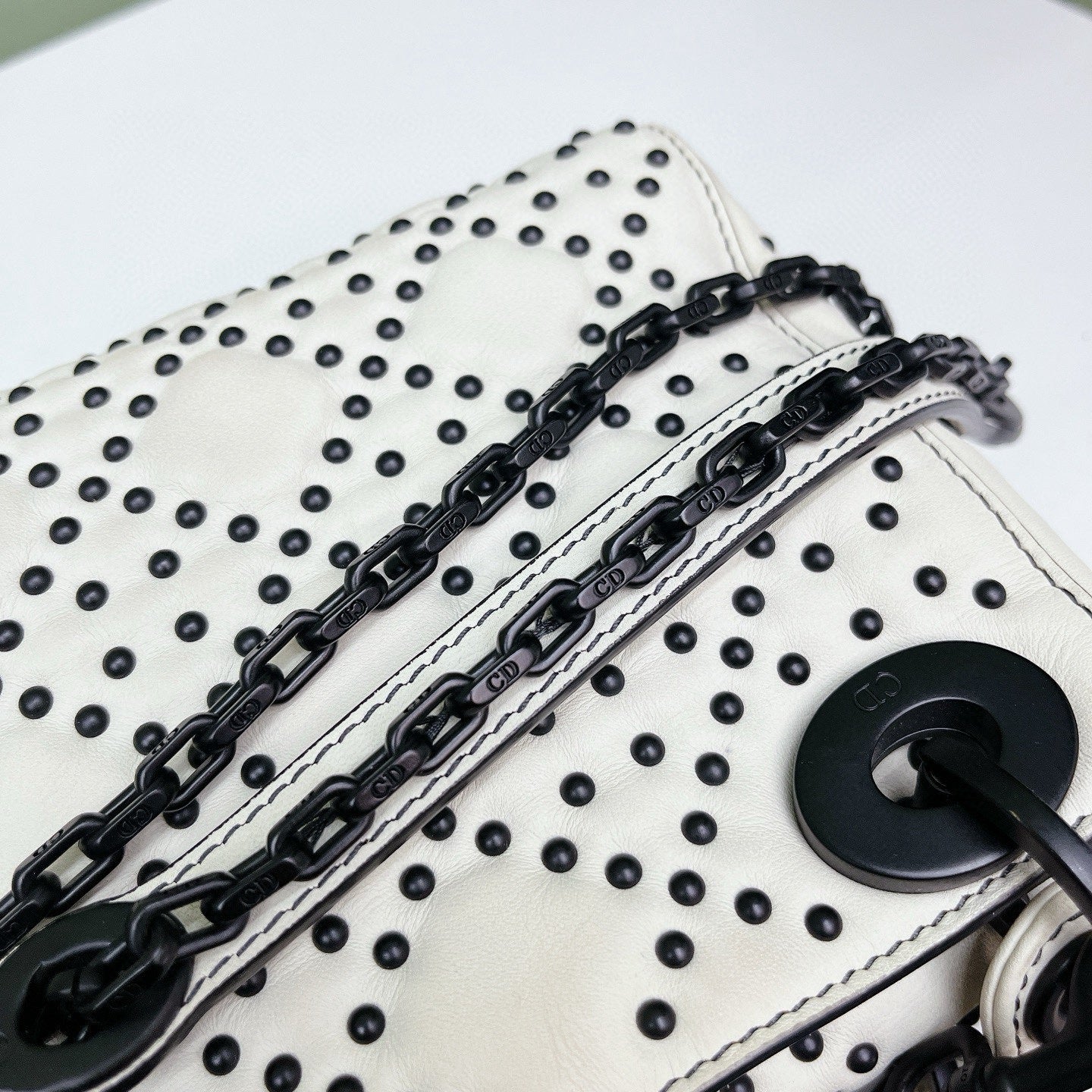 Dior - Lady Dior - Leather - White - (mini)