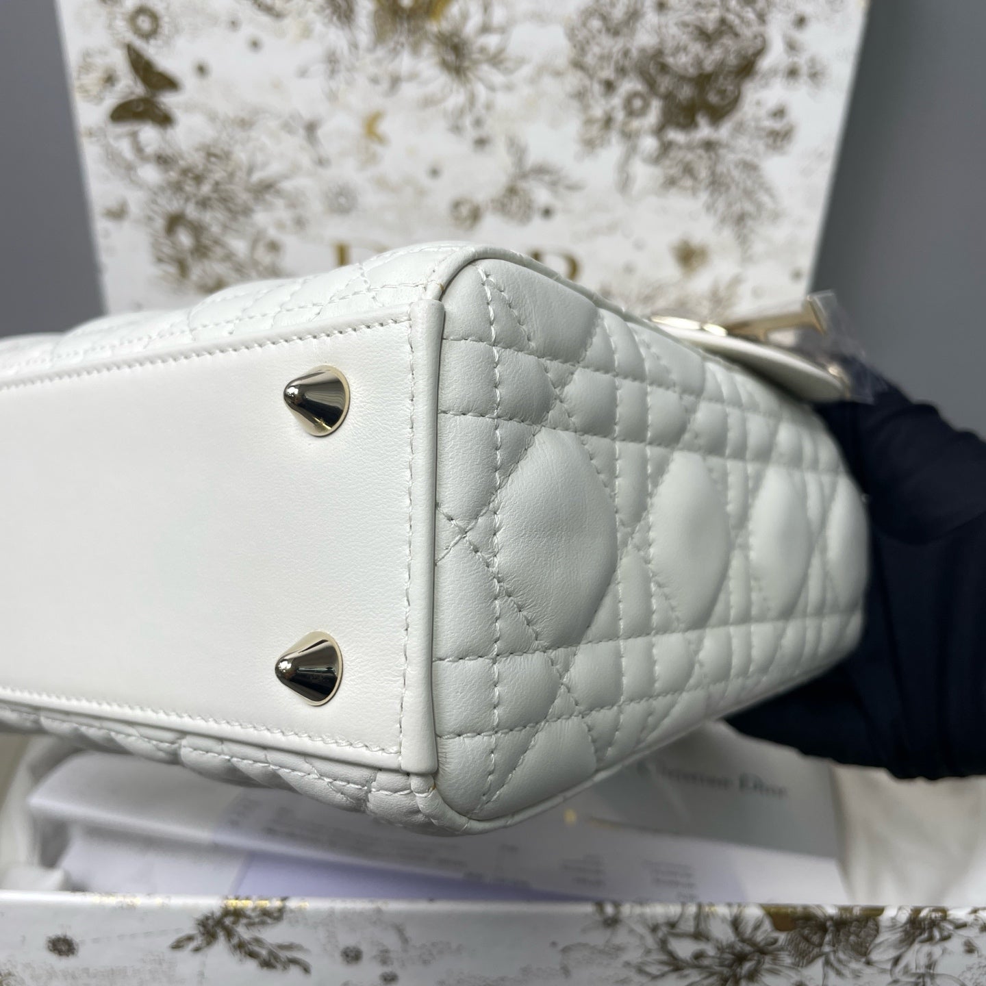 Dior - Lady Dior - Leather - White - (mini)