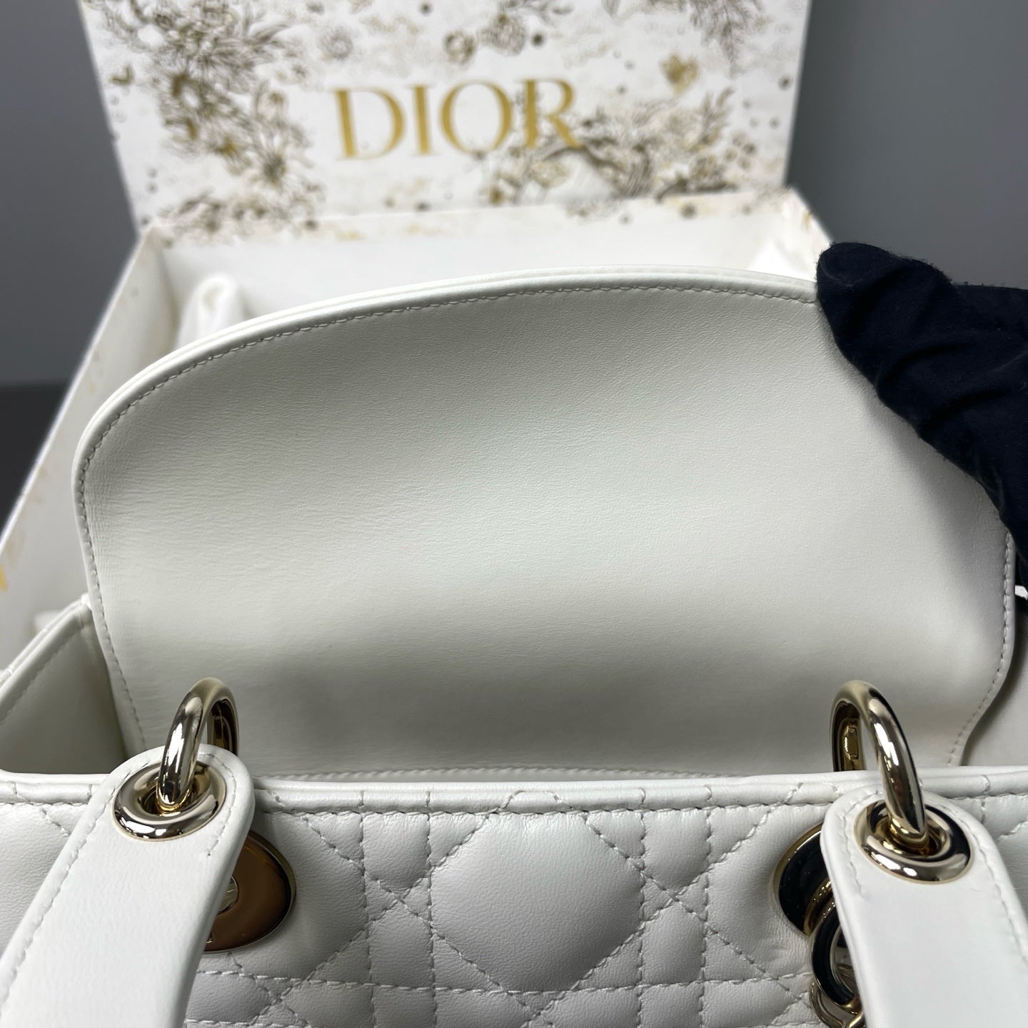 Dior - Lady Dior - Leather - White - (mini)