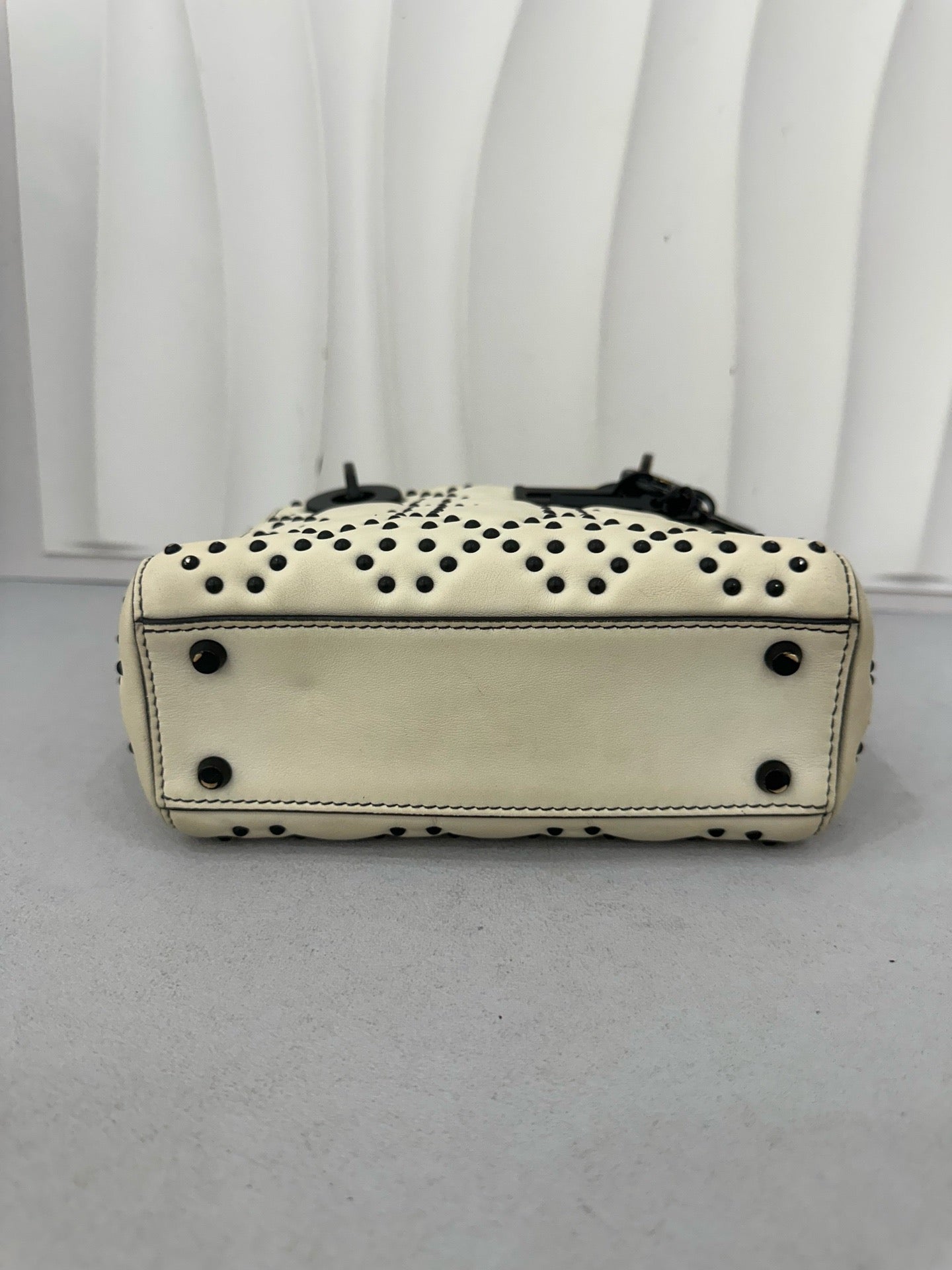 Dior - Lady Dior - Leather - White - (mini)