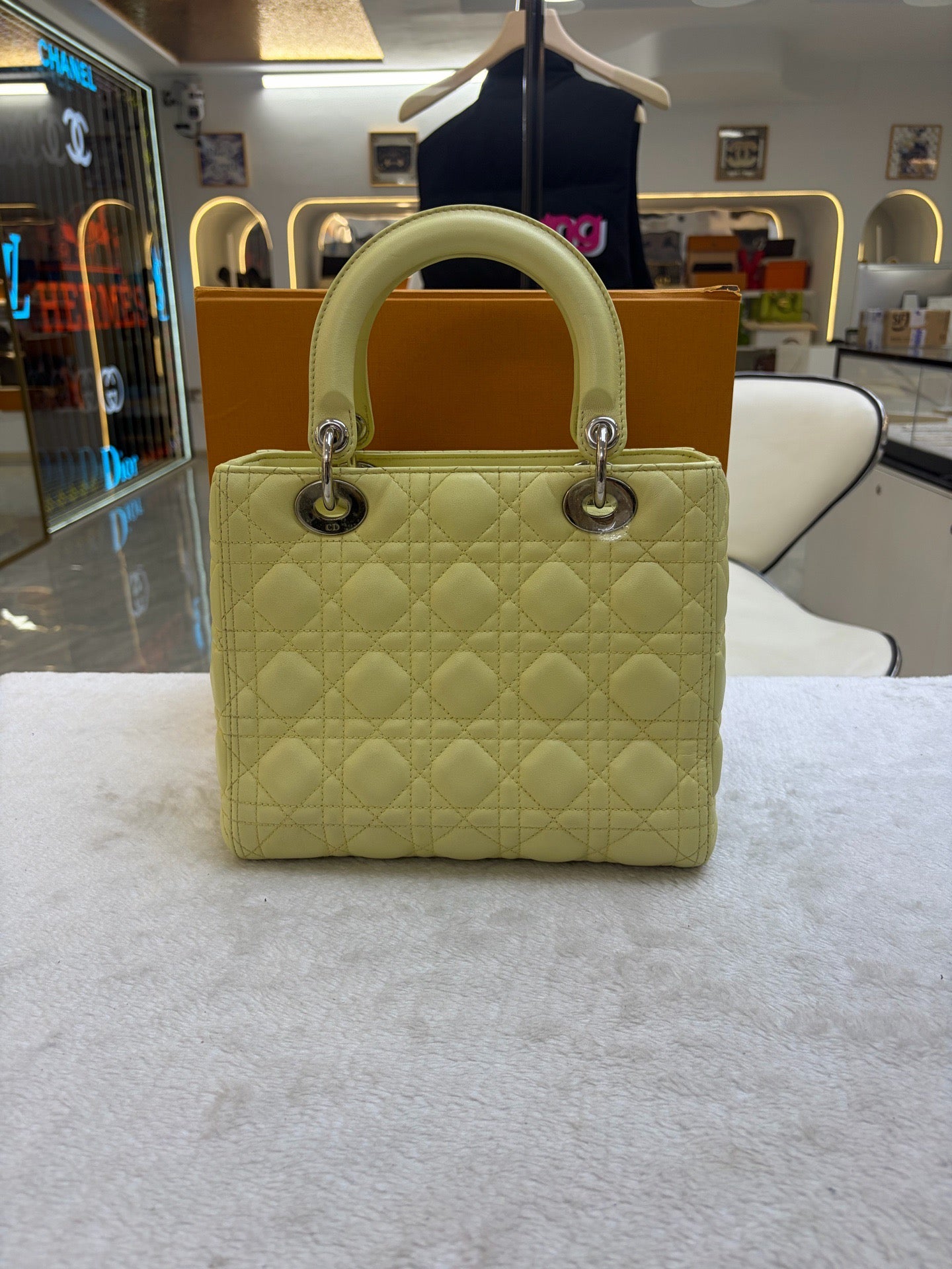Dior - Lady Dior - Leather - Yellow - (medium)