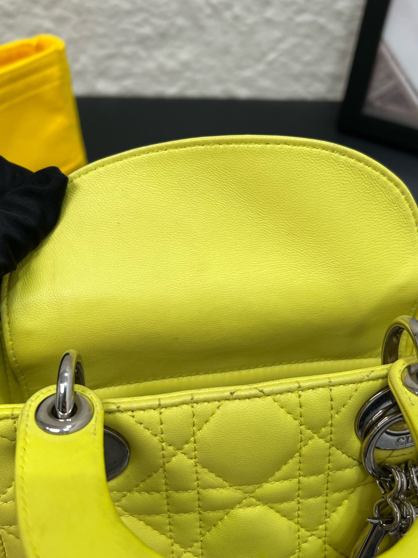 Dior - Lady Dior - Leather - Yellow - (mini)