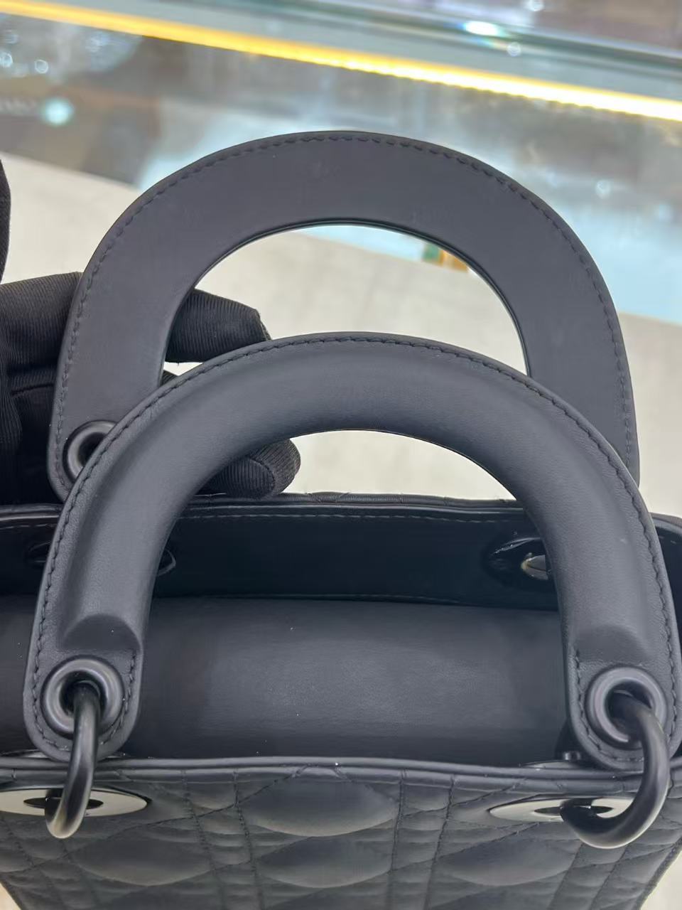 Dior - Lady Dior - Matte Calfskin Leather - Black - (mini)
