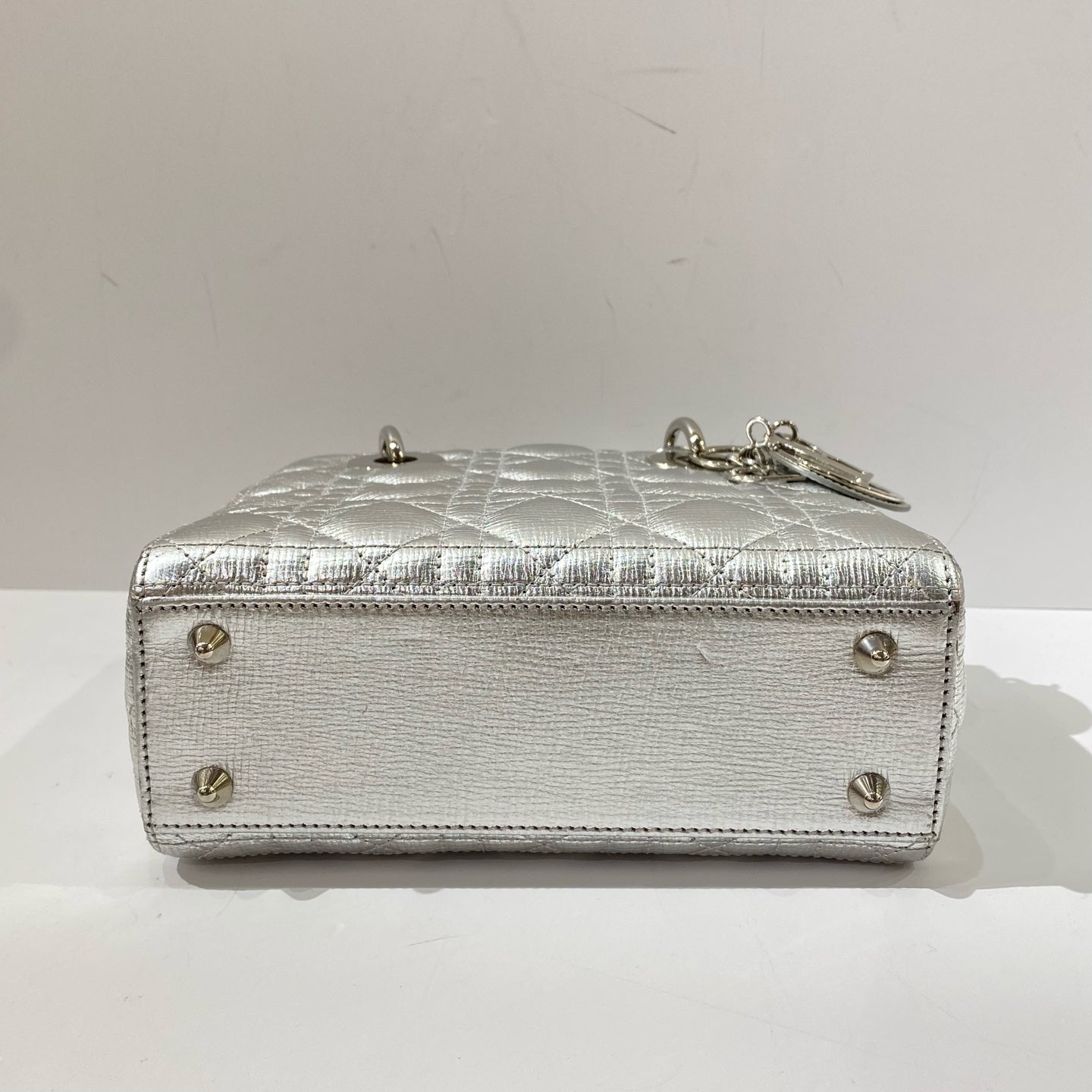 Dior - Lady Dior - Metallic grained leather - Silver with Silver-tone Hardware - (Mini)