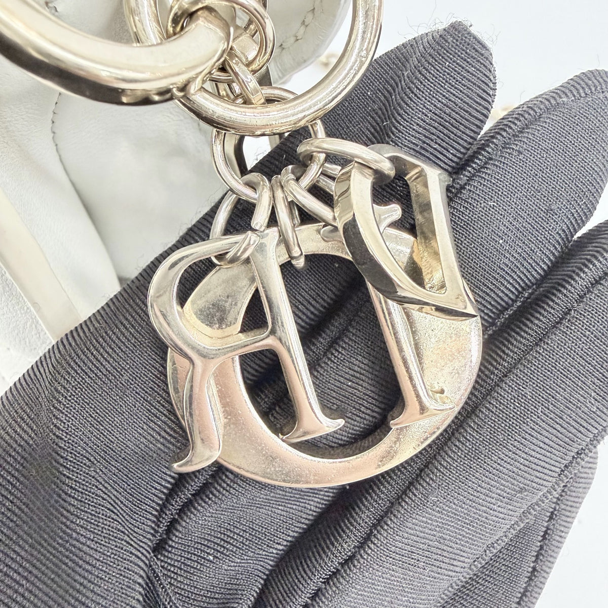 Dior - Lady Dior Mini Drawstring Pouch - Leather - White - (mini)
