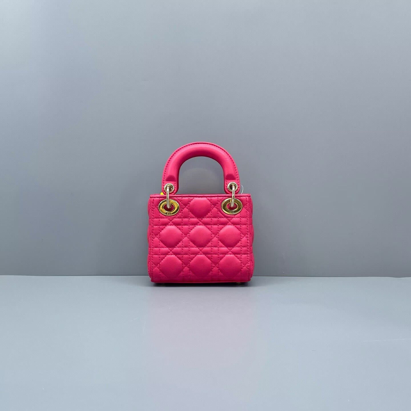 Dior - Lady Dior Mini - Lambskin leather - Fuchsia with Gold-Tone Hardware - (mini)