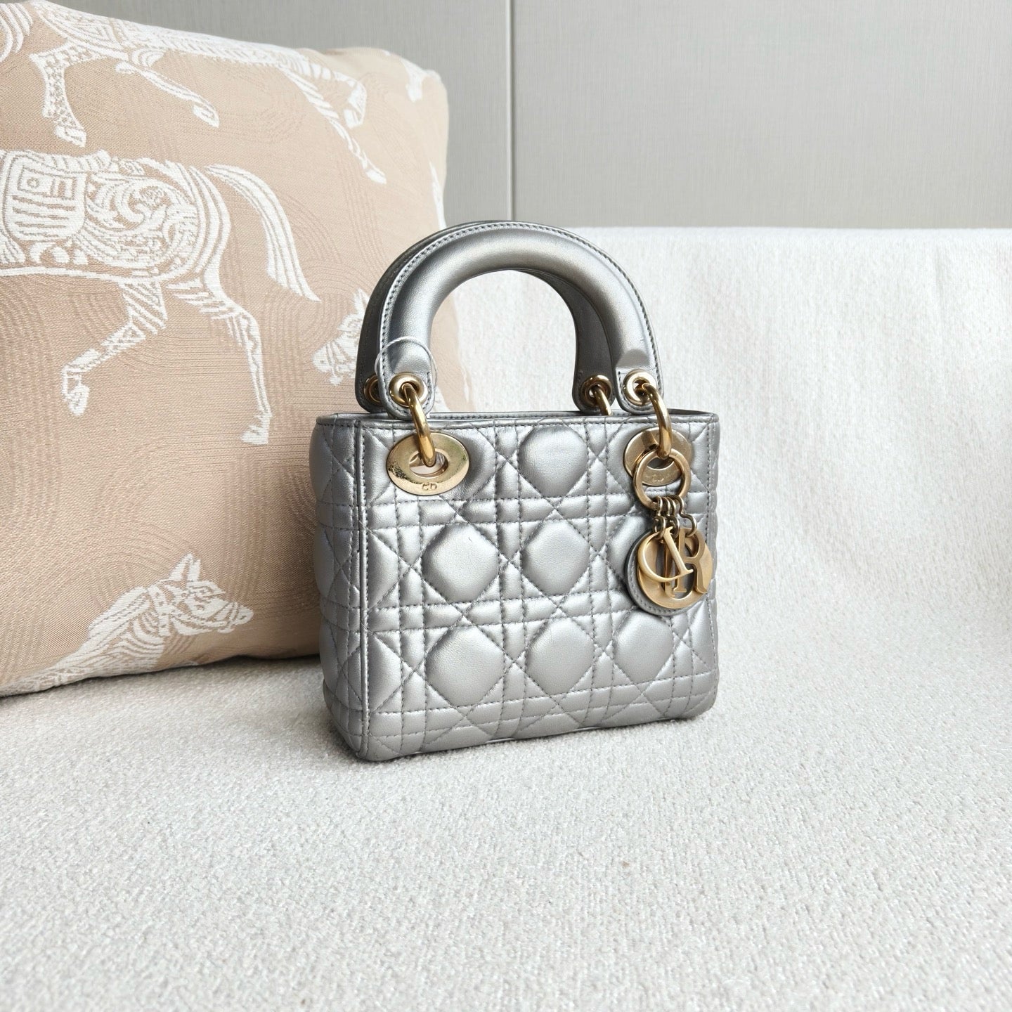 Dior - Lady Dior Mini - Lambskin leather - Silver - (Mini)