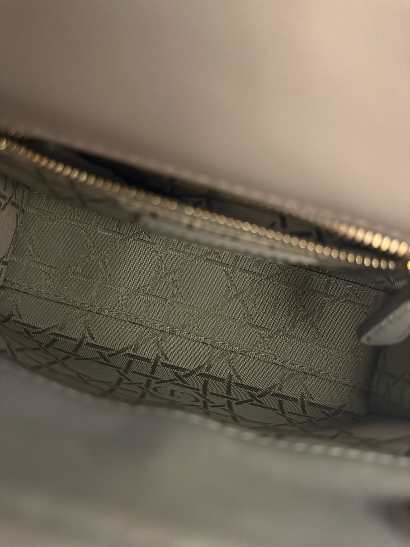 Dior - Lady Dior (Mini) - Leather - Grey - (mini)