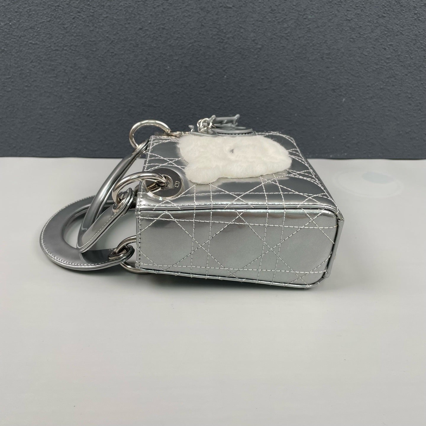 Dior - Lady Dior Mini (Limited Edition Teddy Bear) - Silver patent leather with faux fur applique - Silver - (mini)