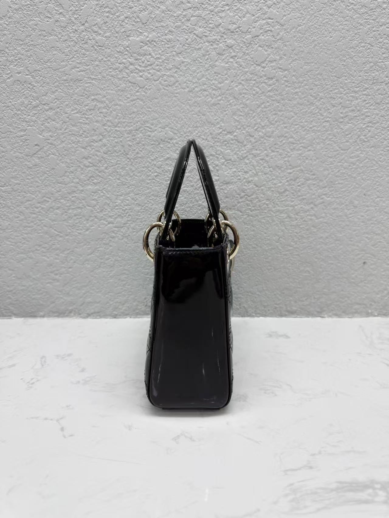 Dior - Lady Dior Mini - Patent leather - Black - (Mini)