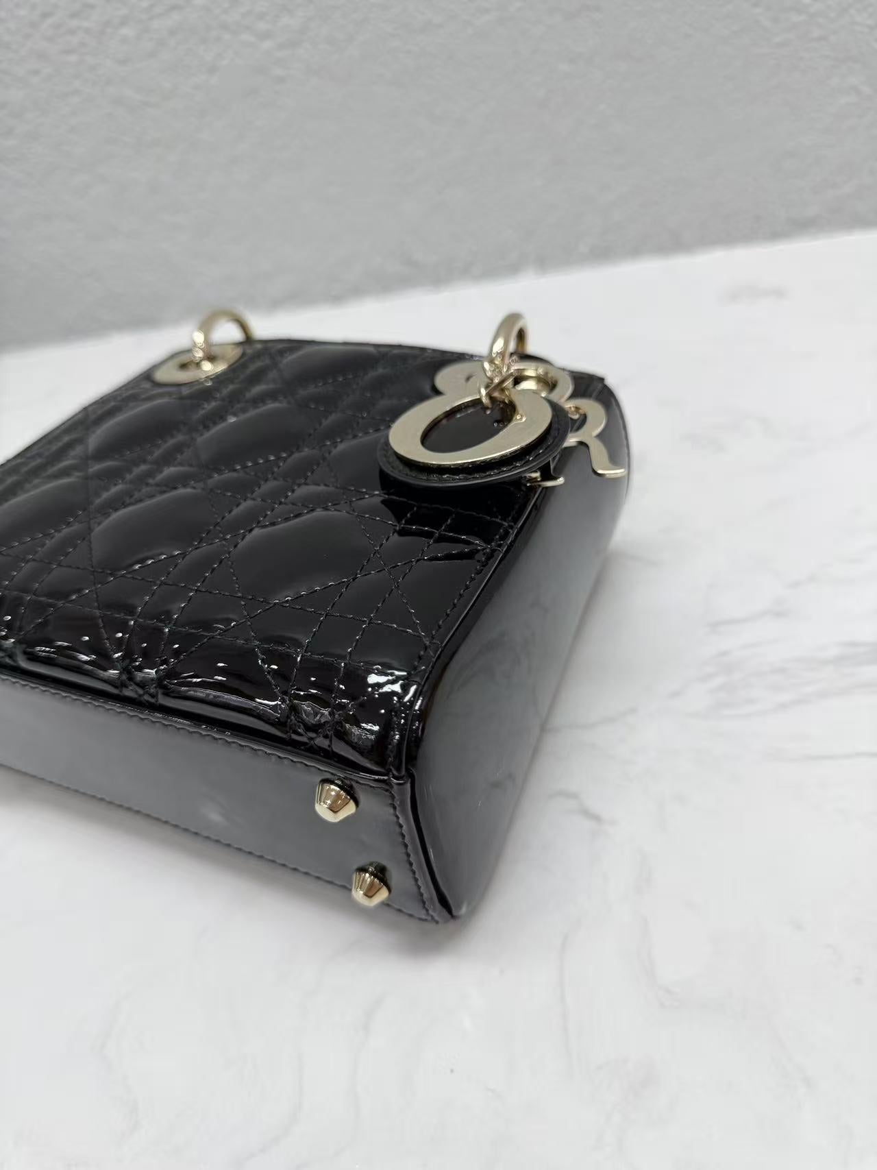 Dior - Lady Dior Mini - Patent leather - Black - (Mini)