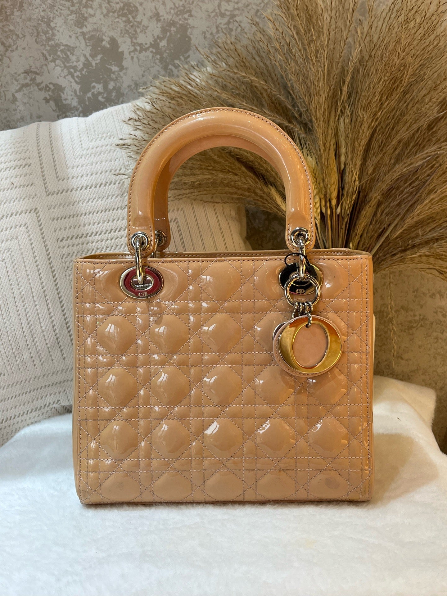 Dior - Lady Dior - Patent leather - Beige - (medium)