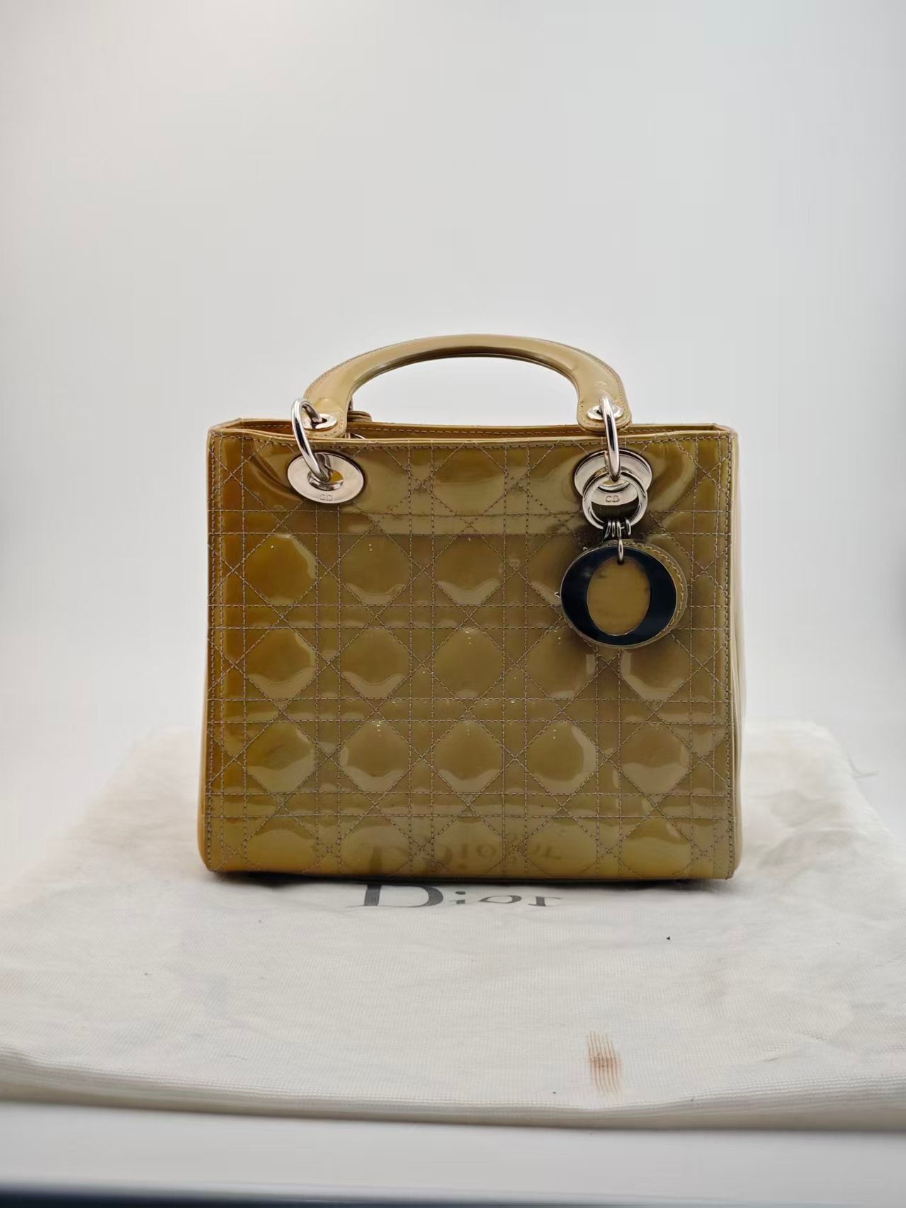Dior - Lady Dior - Patent leather - Beige - (medium)