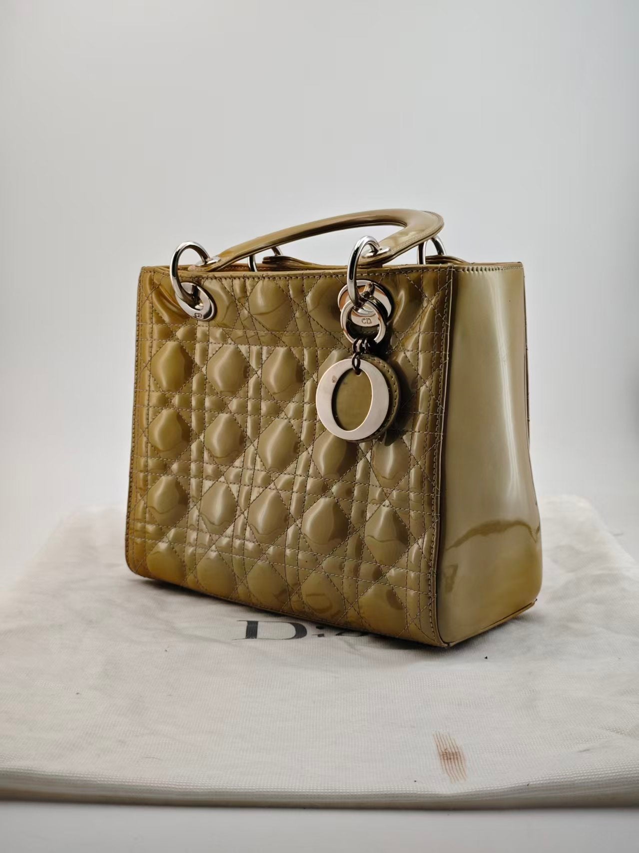 Dior - Lady Dior - Patent leather - Beige - (medium)