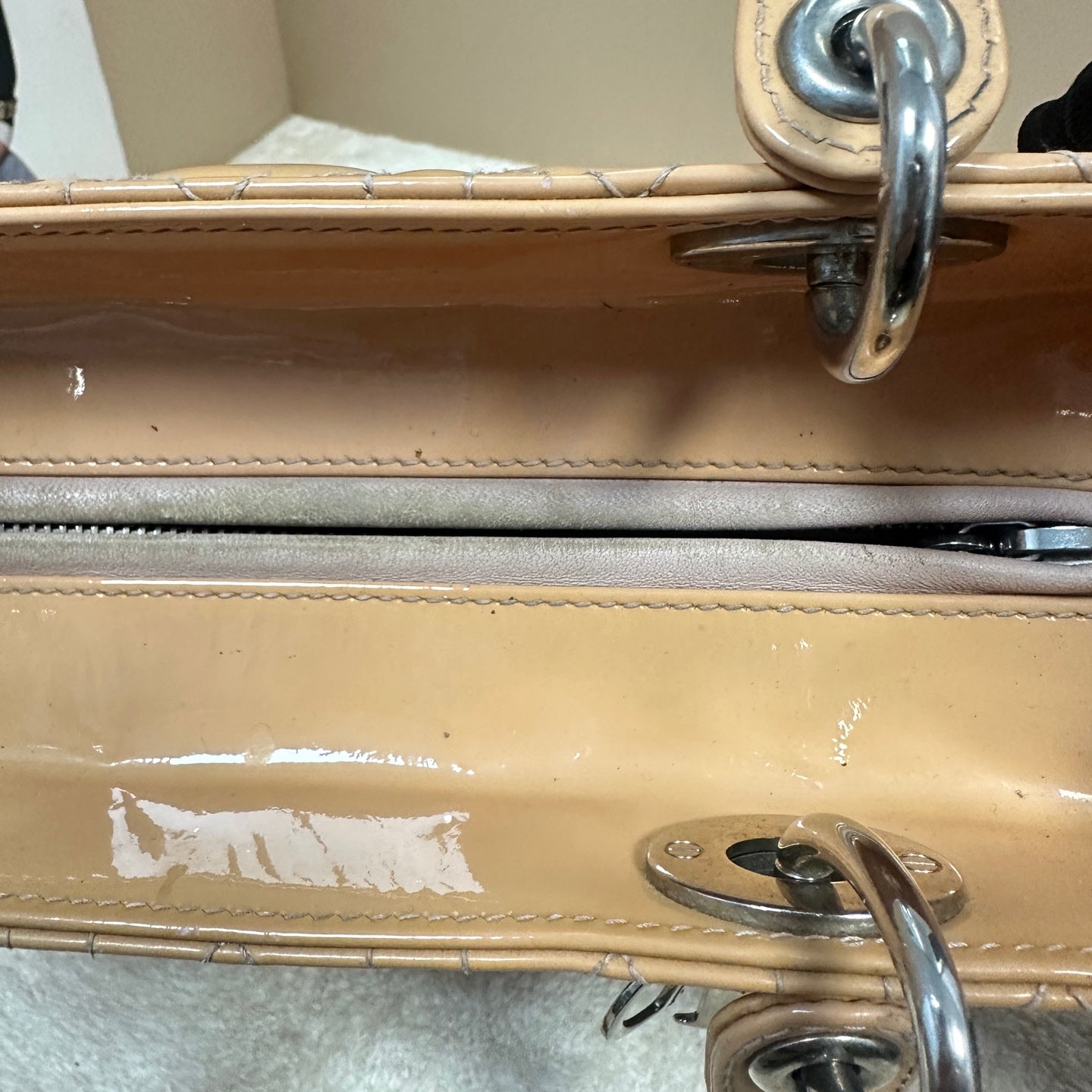 Dior - Lady Dior - Patent leather - Beige - (medium)