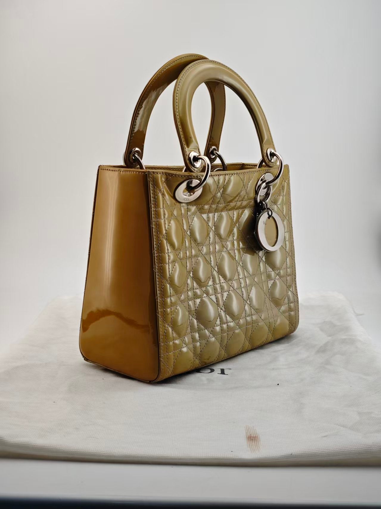 Dior - Lady Dior - Patent leather - Beige - (medium)
