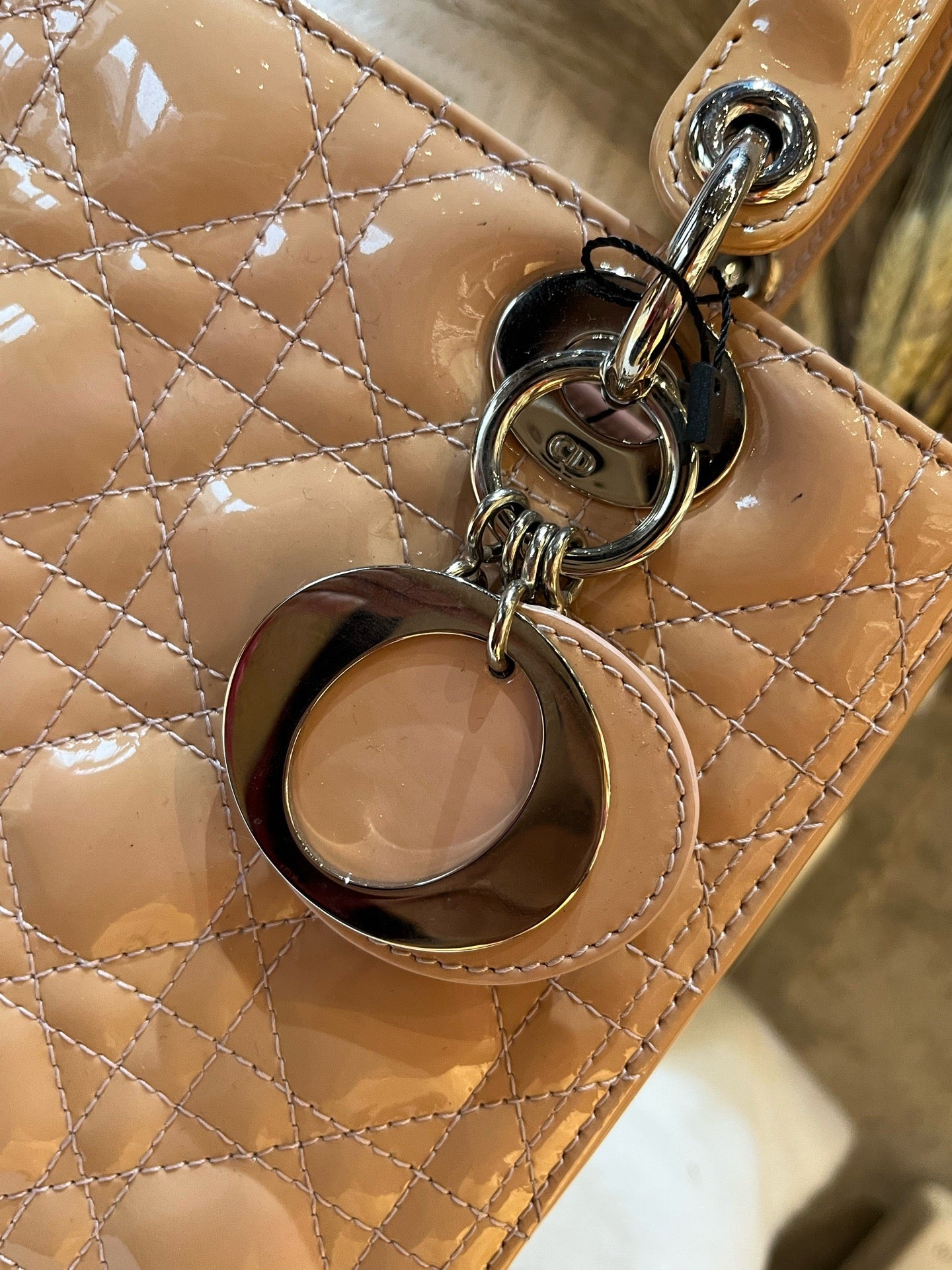 Dior - Lady Dior - Patent leather - Beige - (medium)
